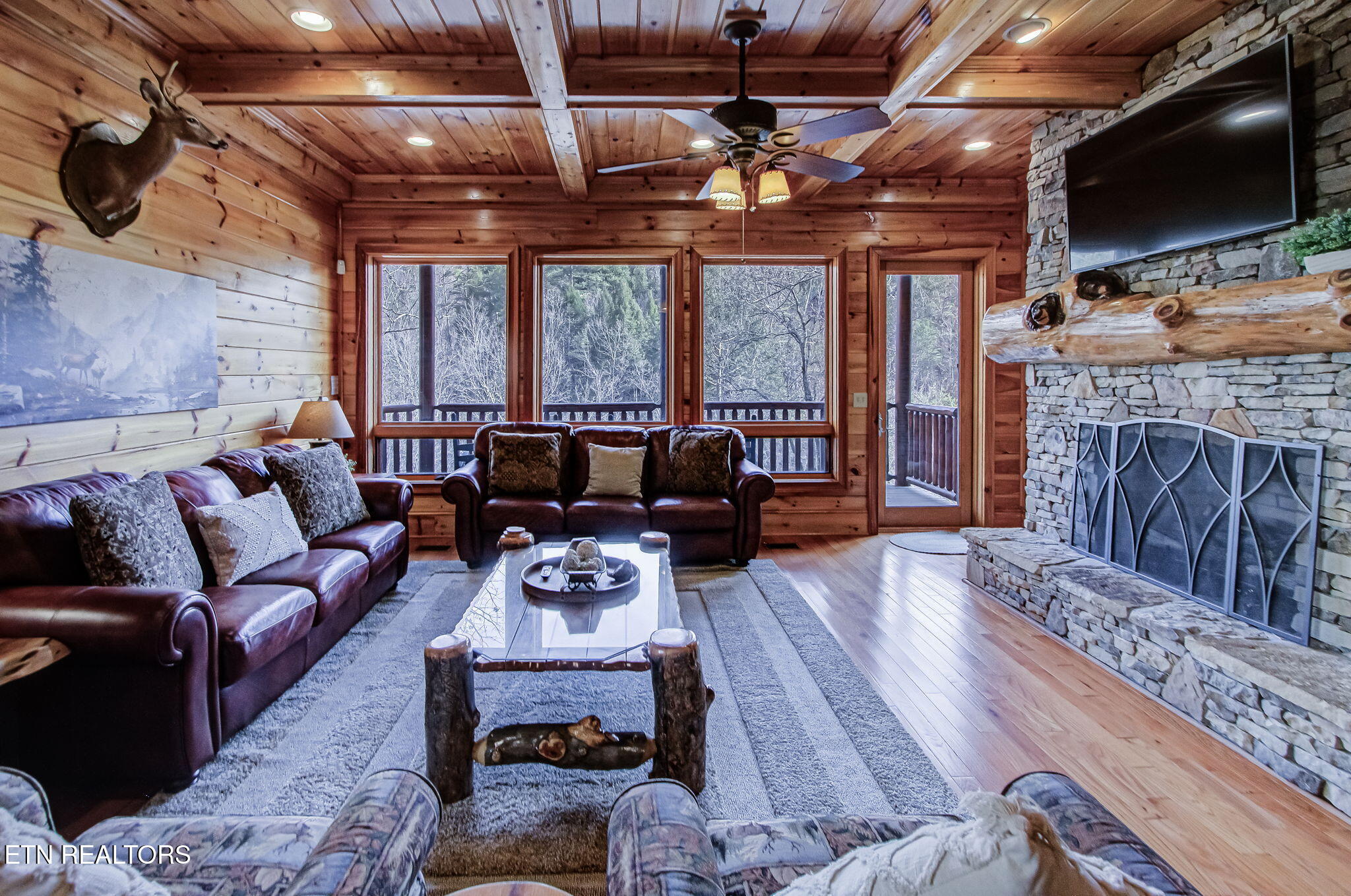 3385 Birds Creek Road Sevierville TN 37876