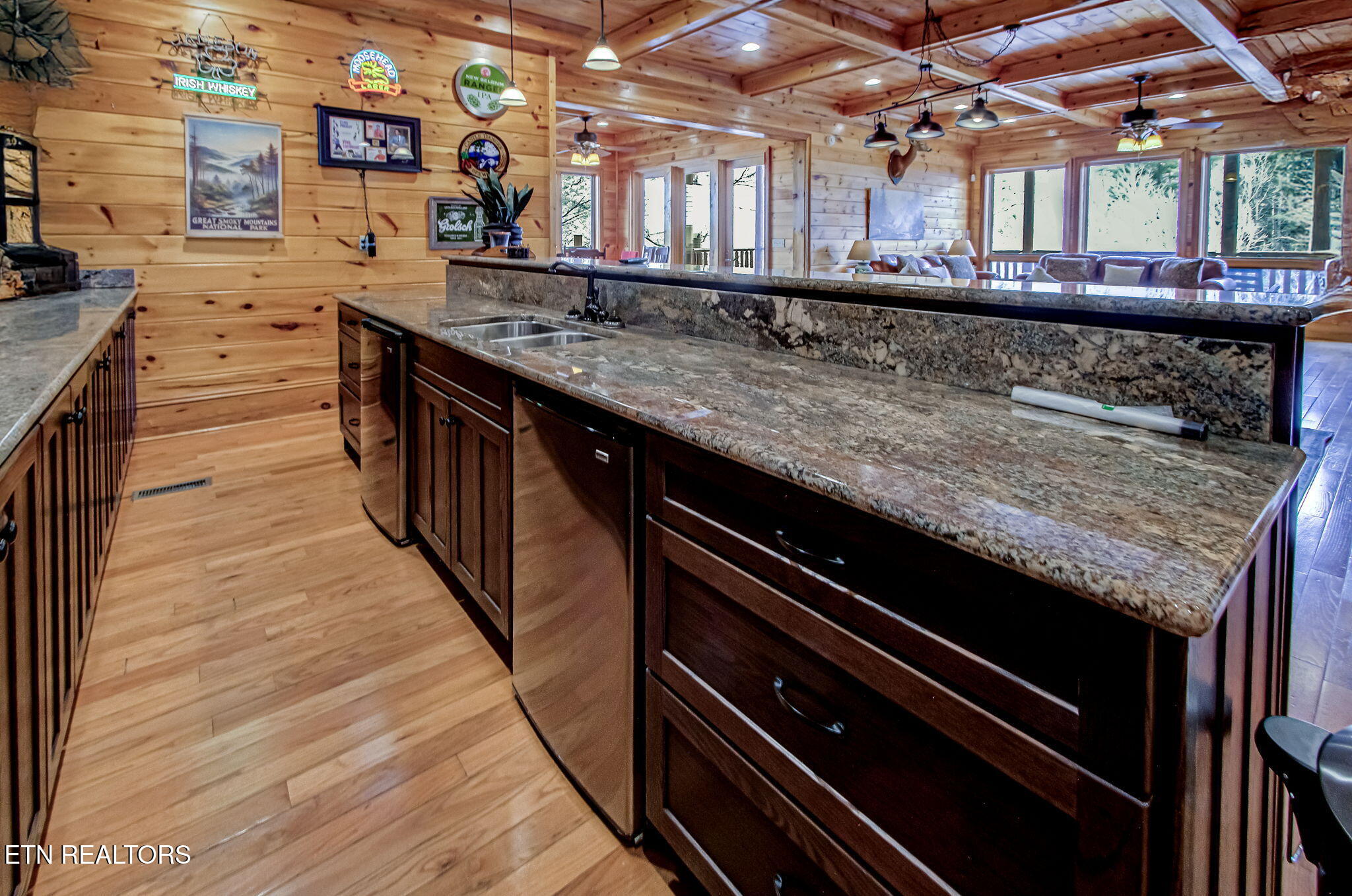 3385 Birds Creek Road Sevierville TN 37876