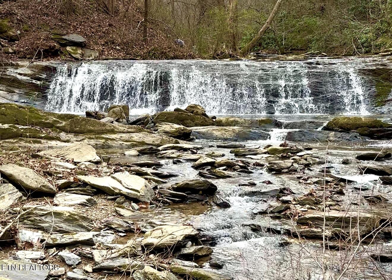 3385 Birds Creek Road Sevierville TN 37876