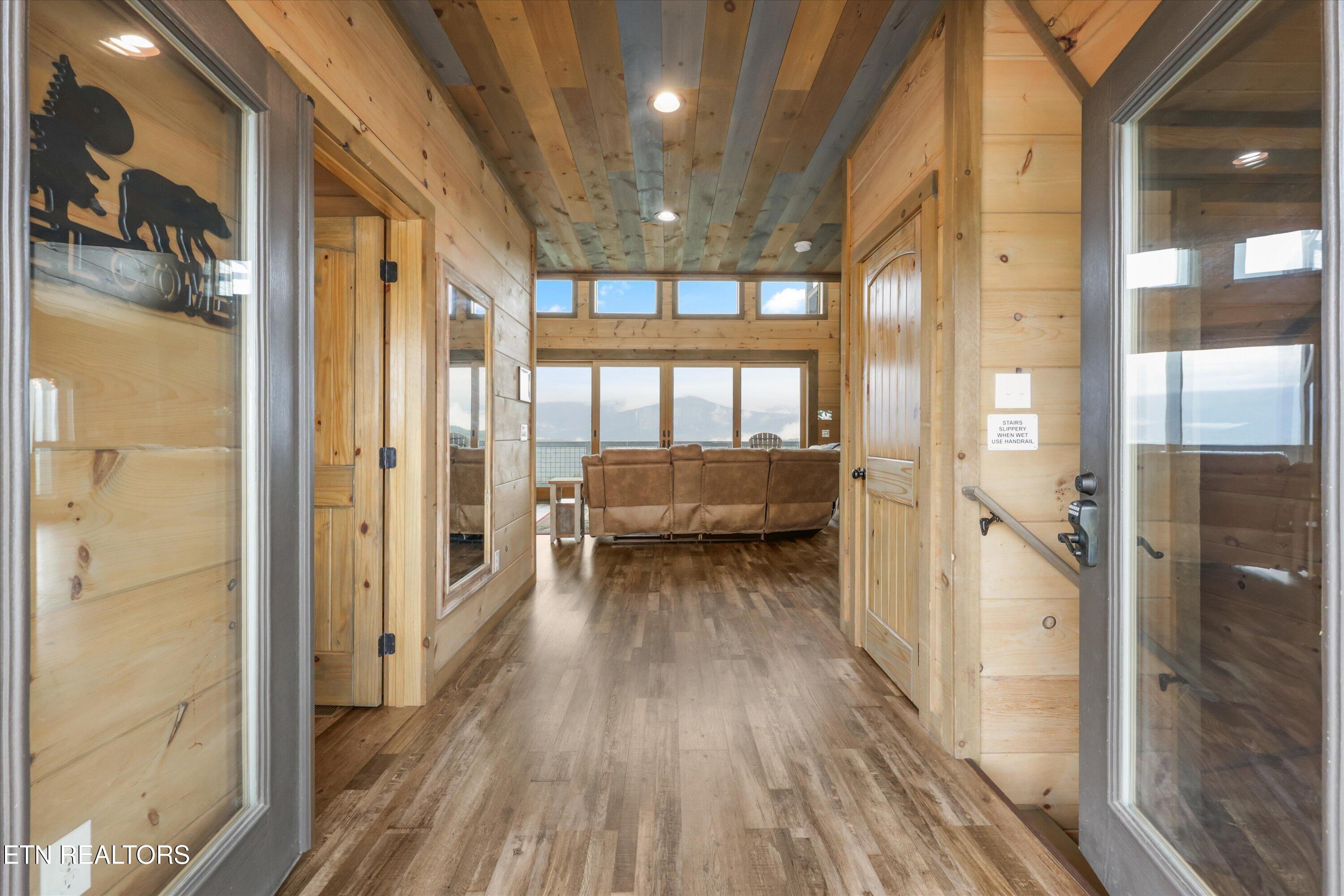 912 Piney Butt Way Gatlinburg TN 37738