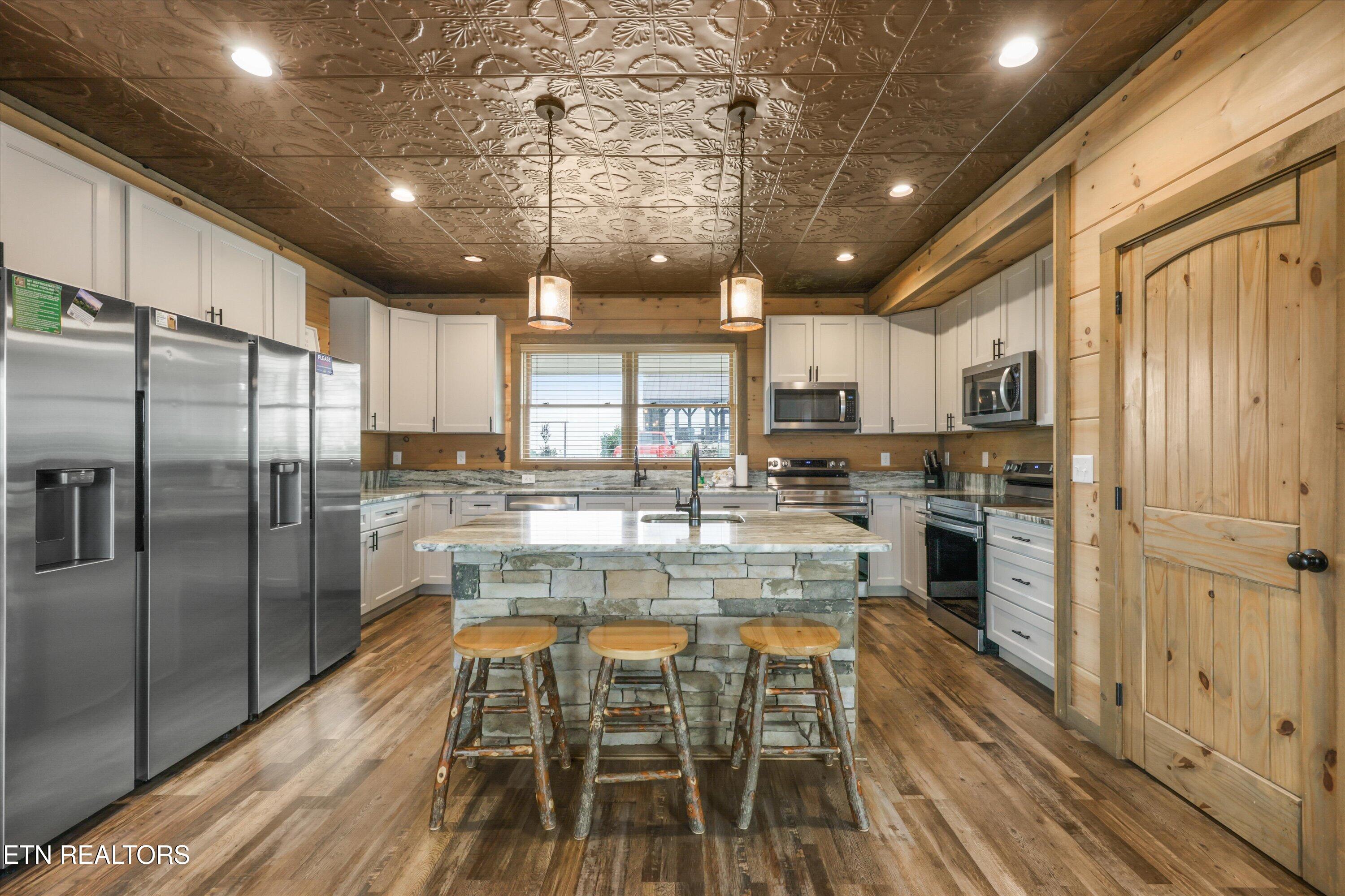 912 Piney Butt Way Gatlinburg TN 37738