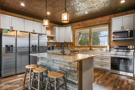 912 Piney Butt Way Gatlinburg TN 37738