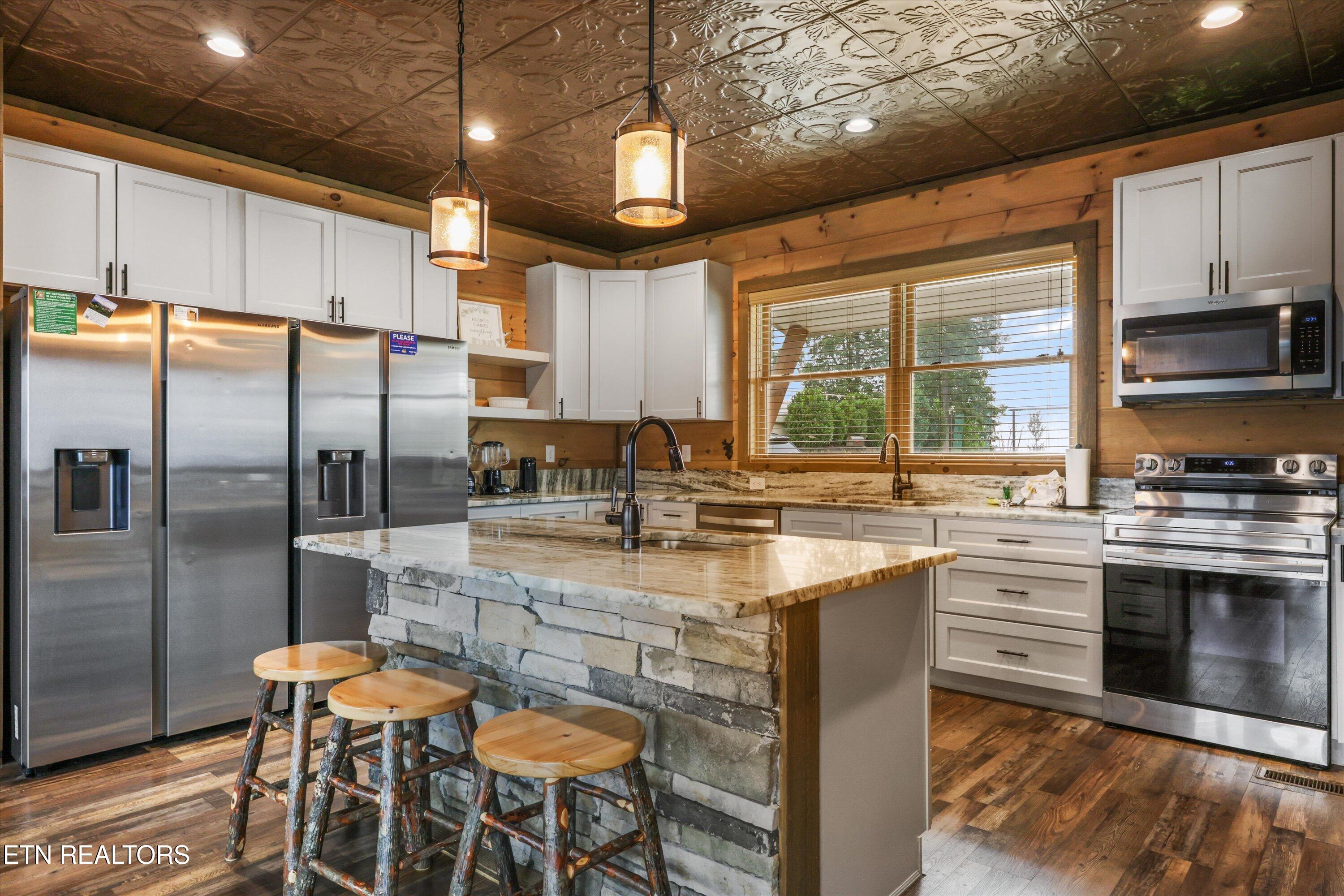 912 Piney Butt Way Gatlinburg TN 37738
