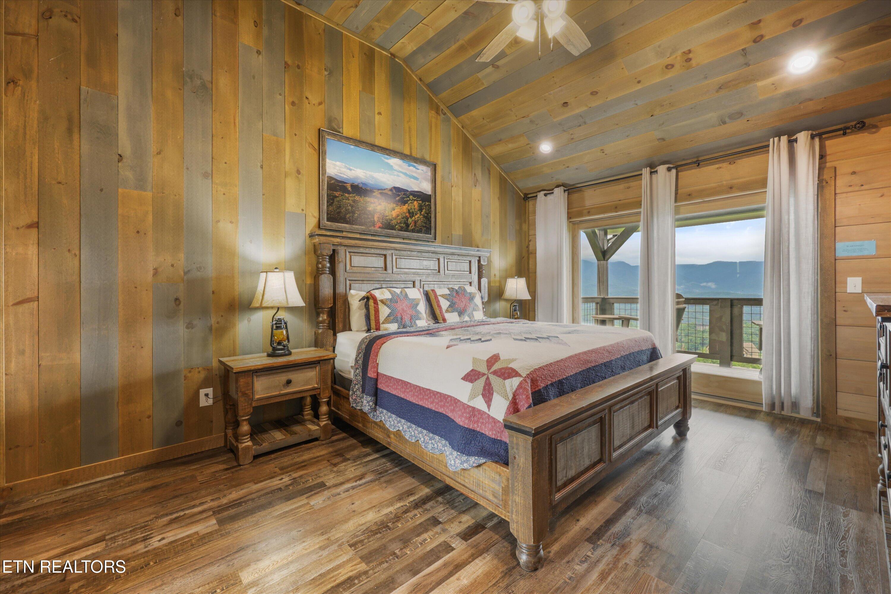 912 Piney Butt Way Gatlinburg TN 37738
