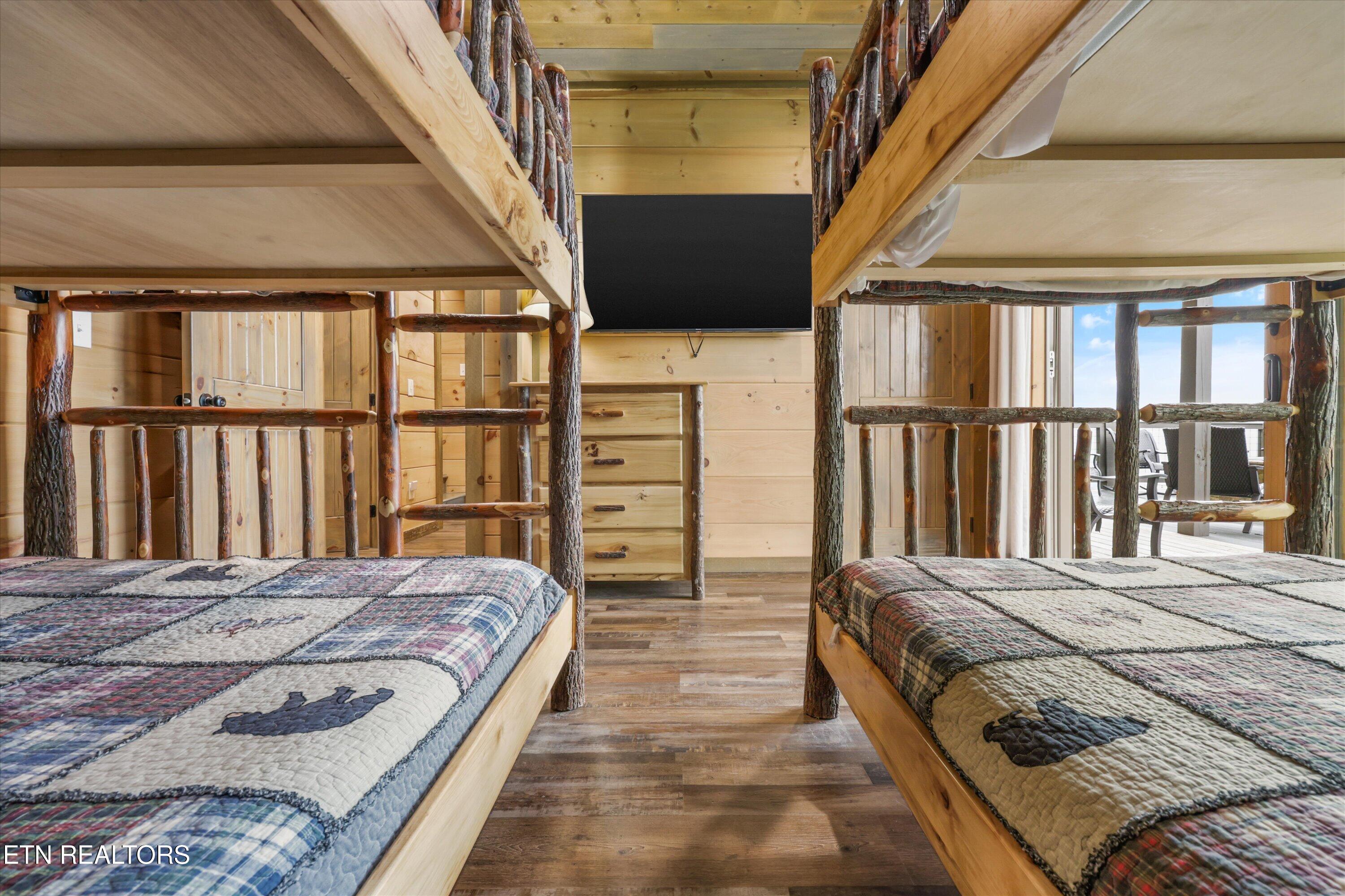 912 Piney Butt Way Gatlinburg TN 37738
