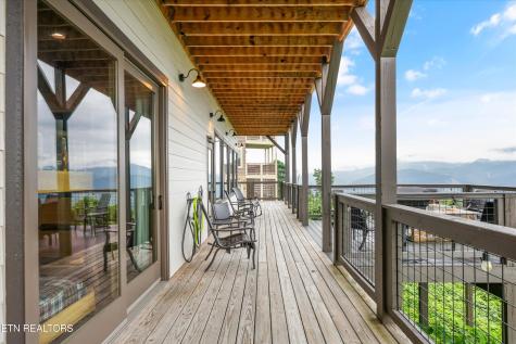 912 Piney Butt Way Gatlinburg TN 37738