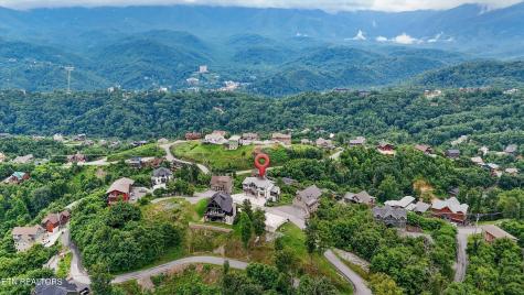912 Piney Butt Way Gatlinburg TN 37738