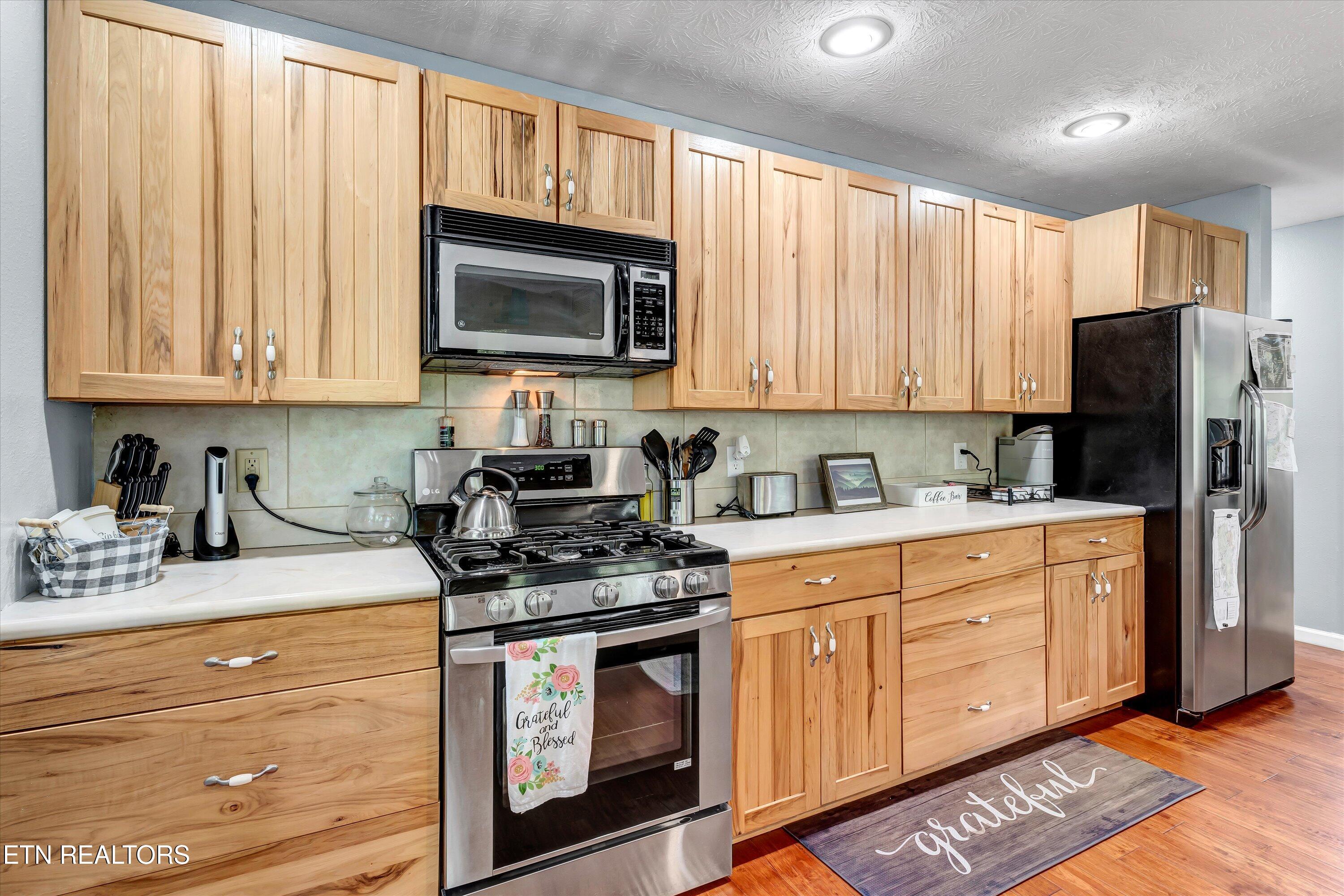 2259 Hartford Road Cosby TN 37722