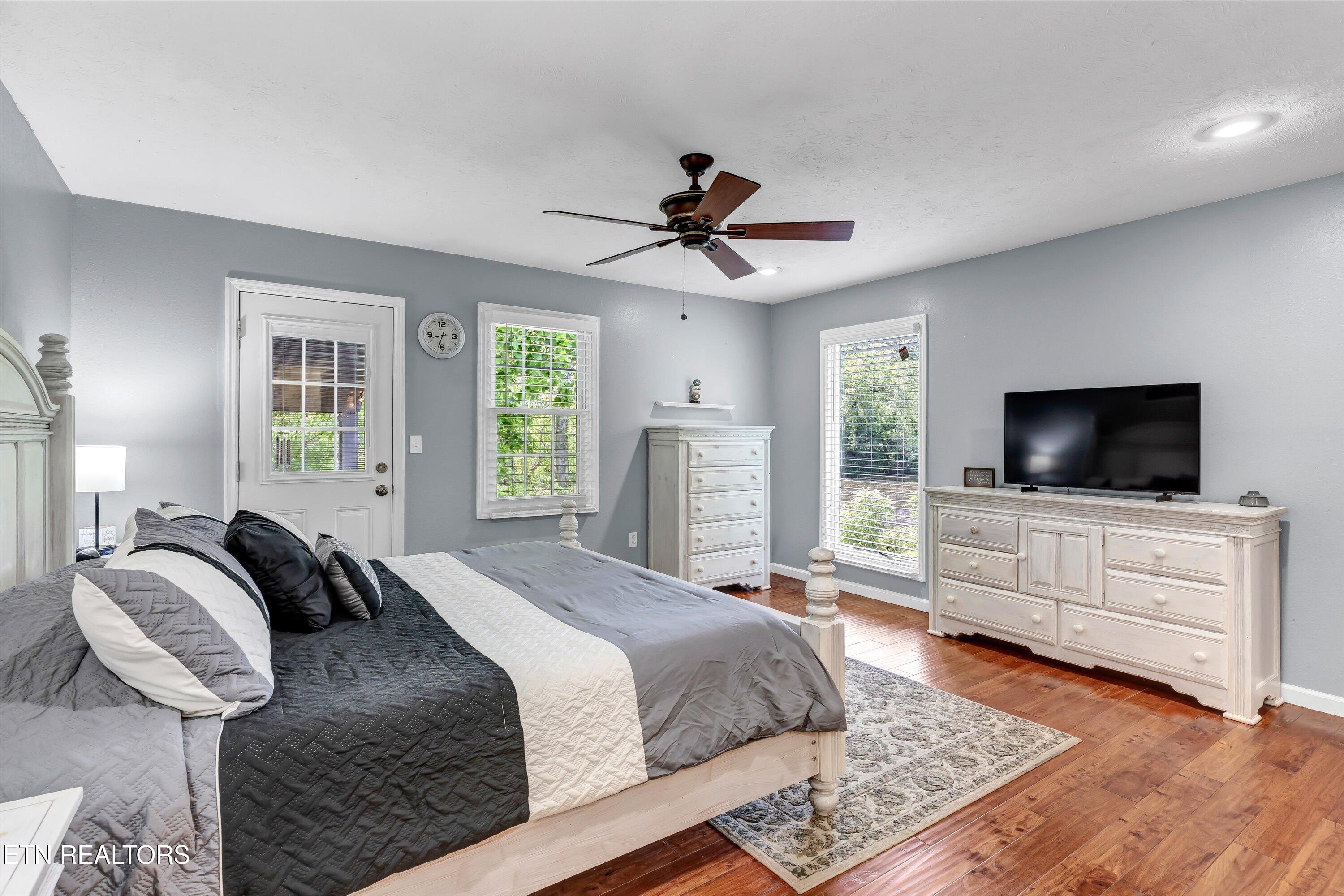 2259 Hartford Road Cosby TN 37722