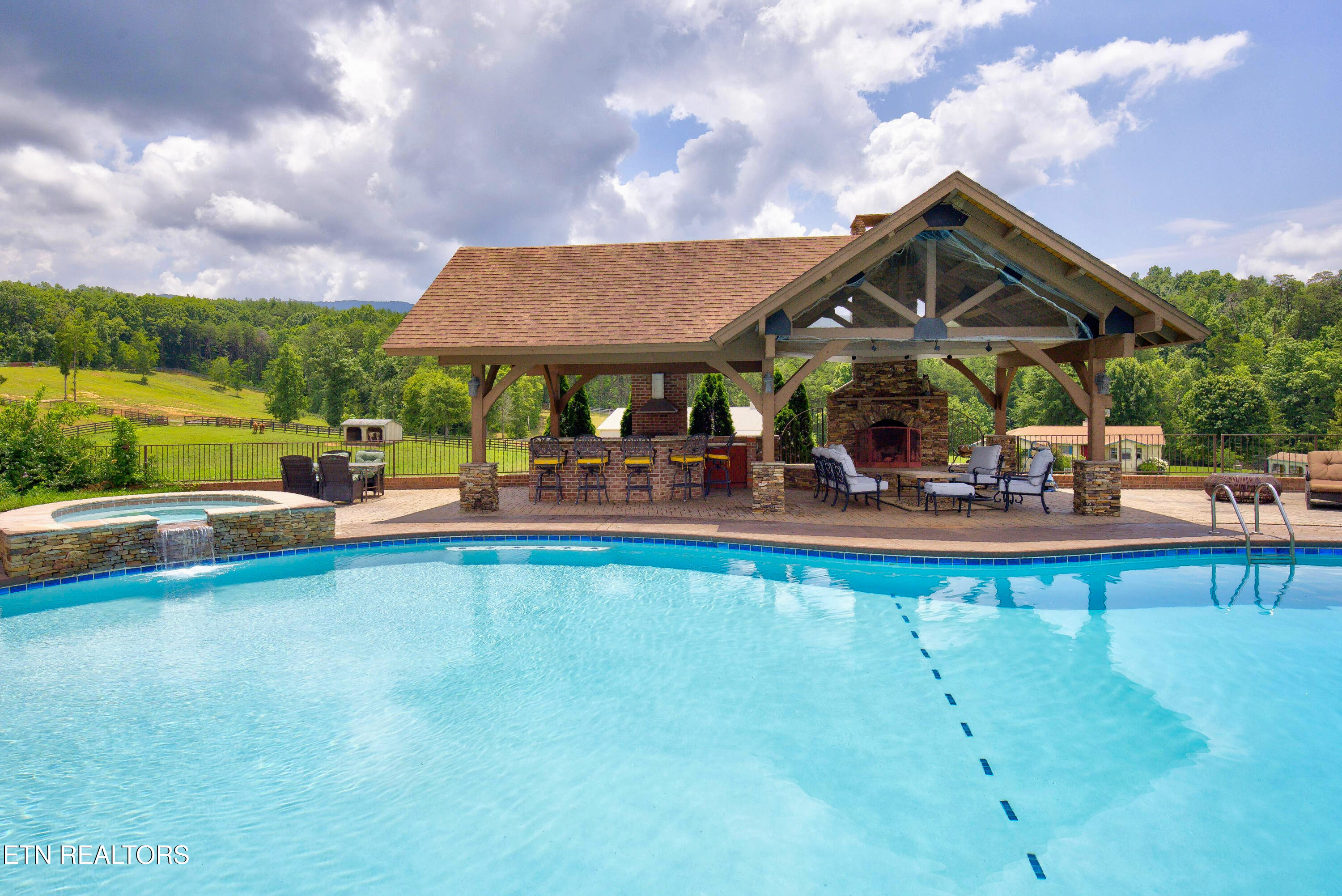 4506 Six Mile Road Maryville TN 37803