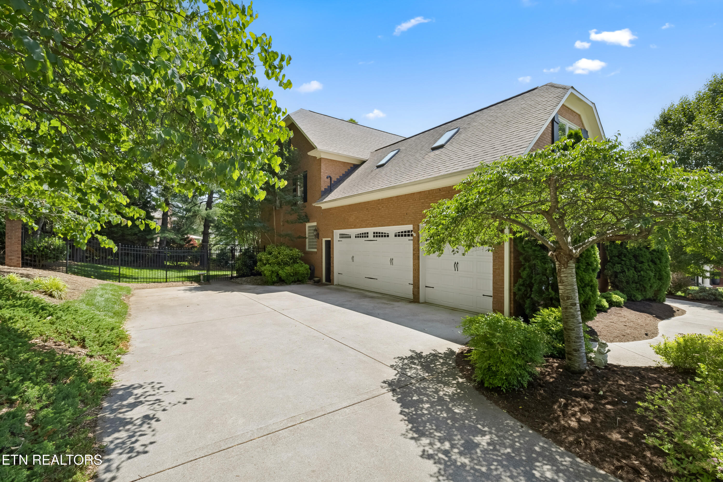 1736 Saint Petersburg Road Knoxville TN 37922
