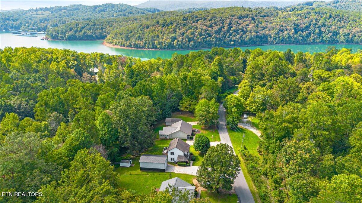 804 Pine Hollow Road Jacksboro TN 37757
