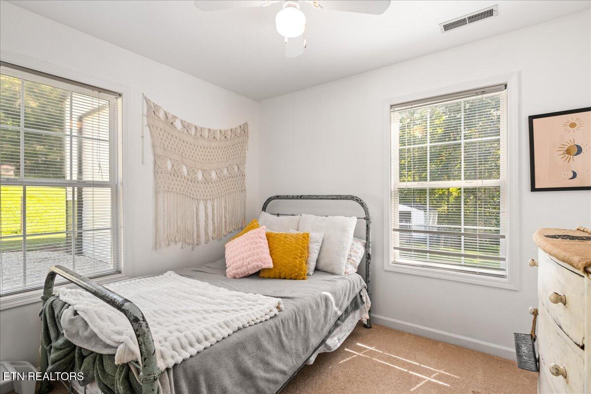 804 Pine Hollow Road Jacksboro TN 37757