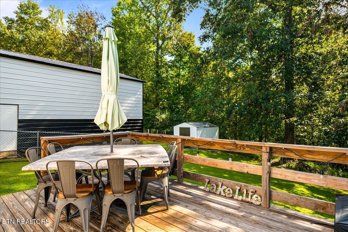 804 Pine Hollow Road Jacksboro TN 37757