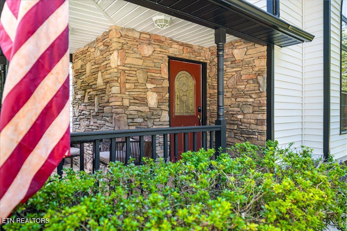 804 Pine Hollow Road Jacksboro TN 37757