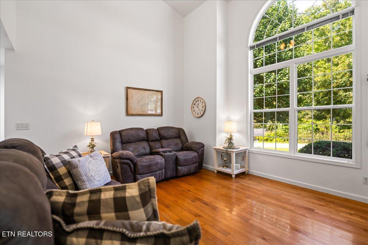 804 Pine Hollow Road Jacksboro TN 37757