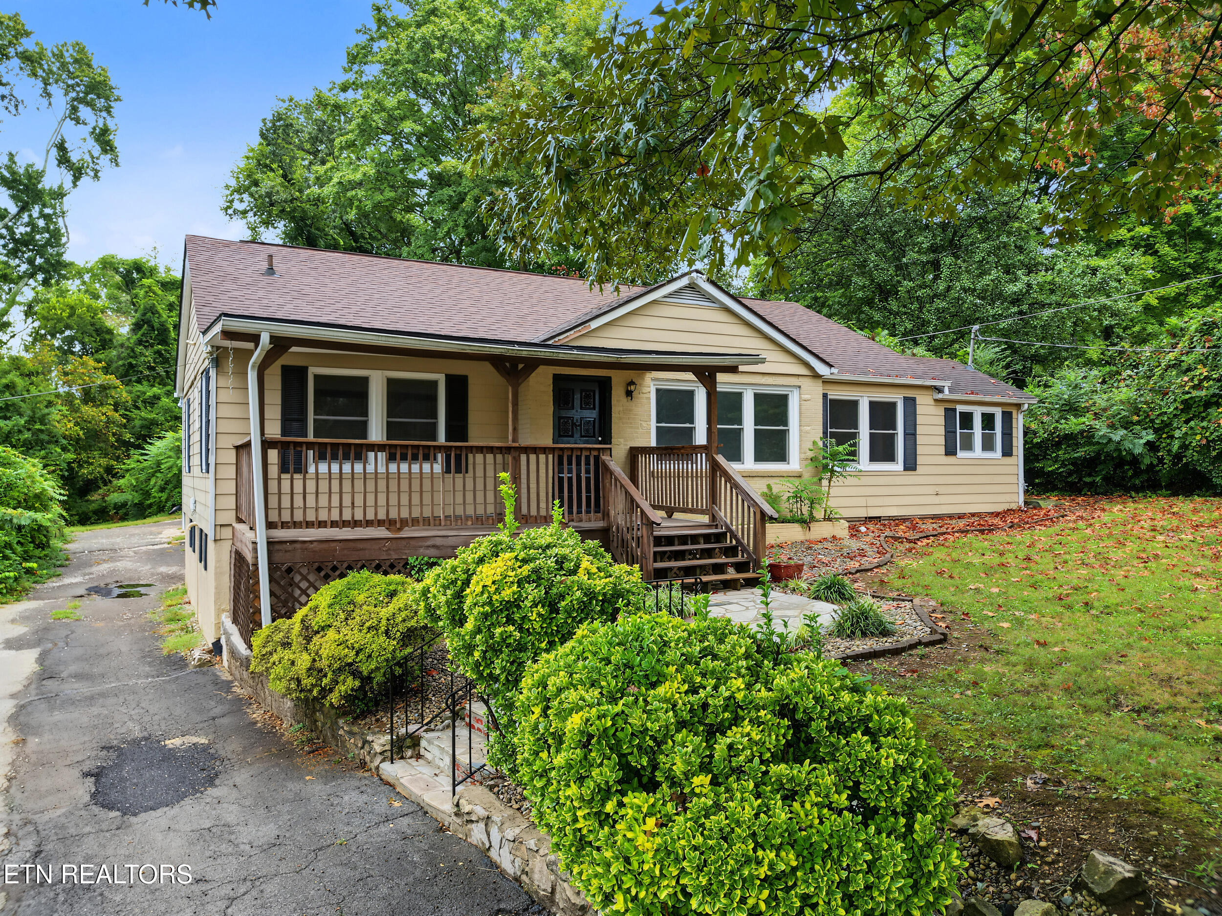 2149 Dandridge Avenue Knoxville TN 37915