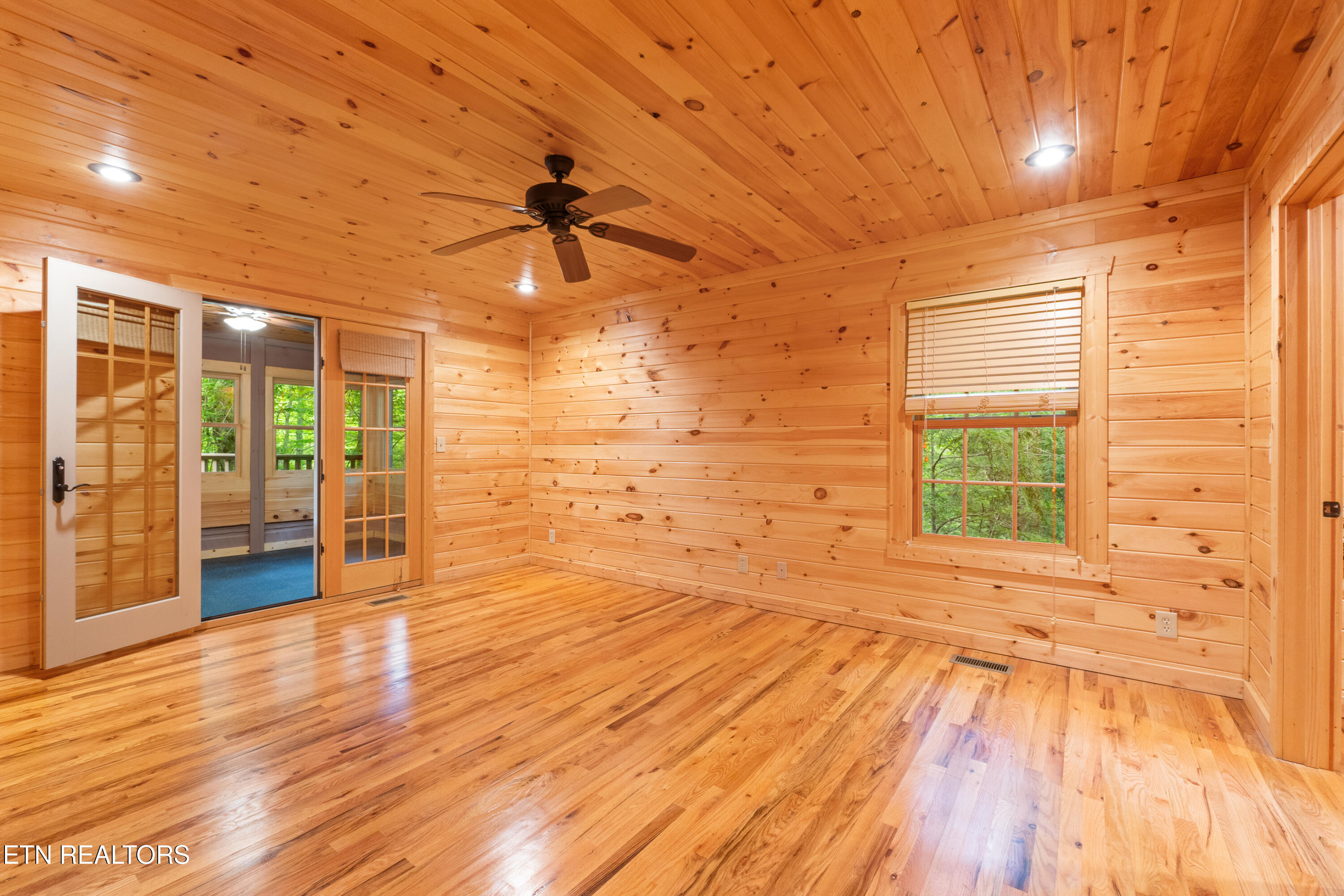 724 Tanasi Trail Townsend TN 37882