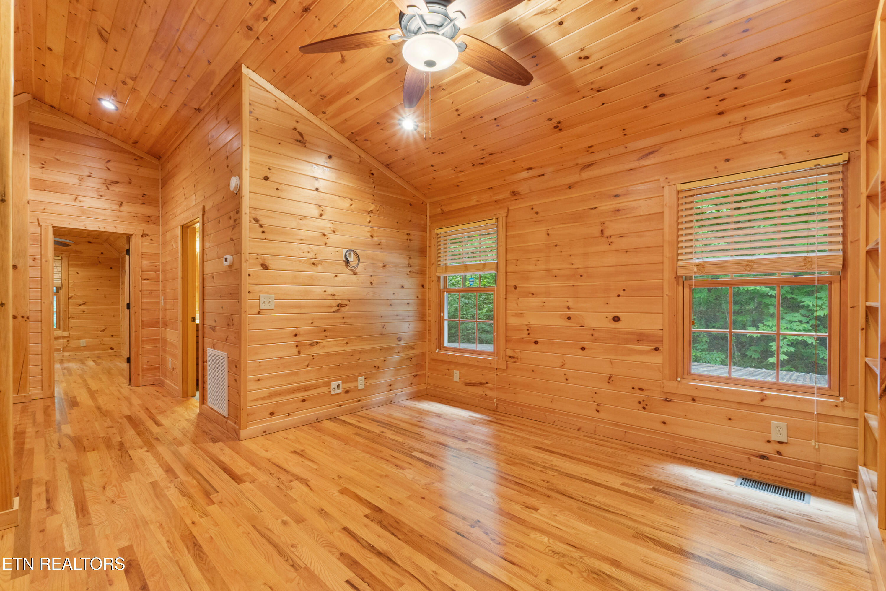 724 Tanasi Trail Townsend TN 37882