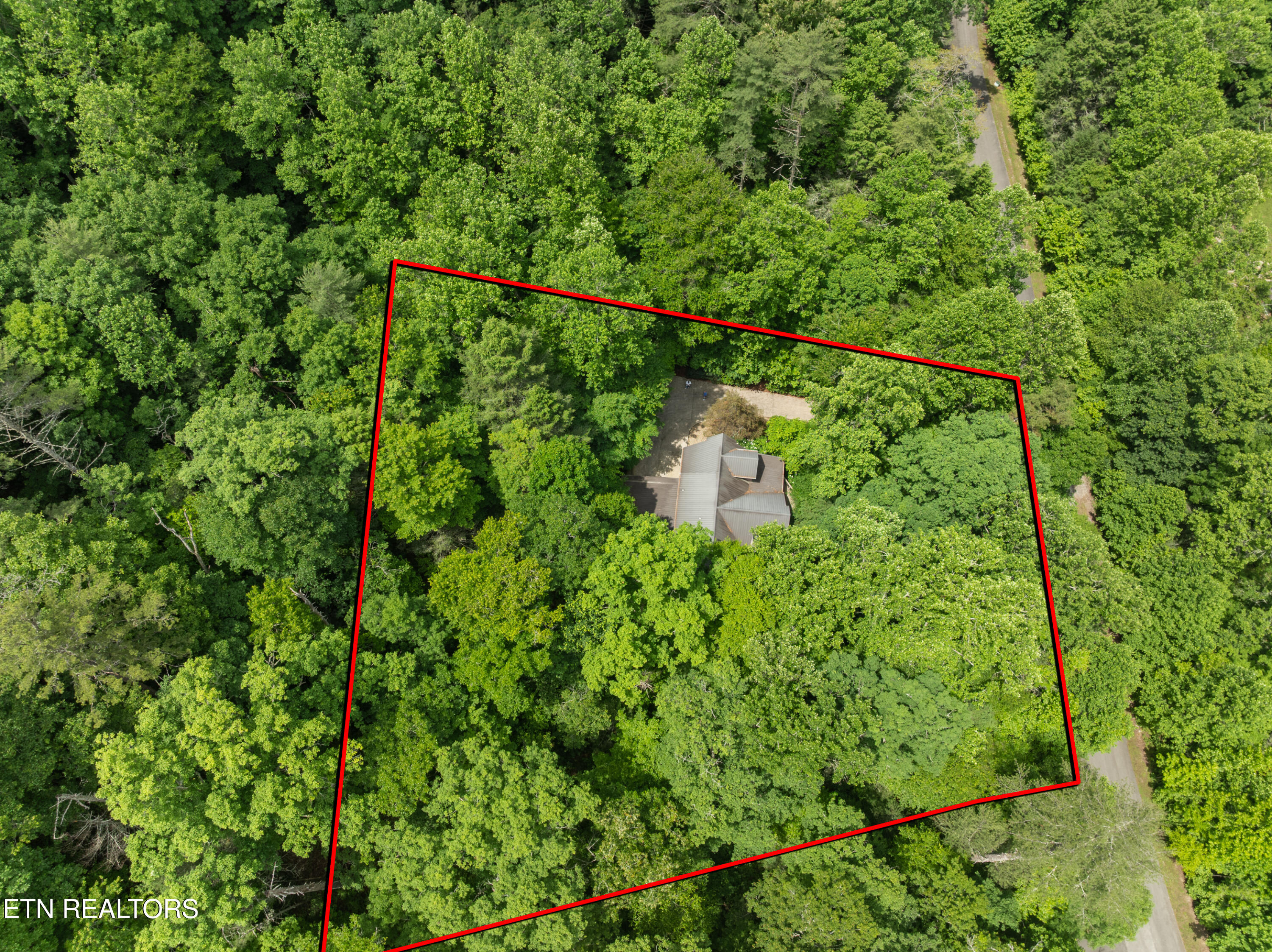 724 Tanasi Trail Townsend TN 37882