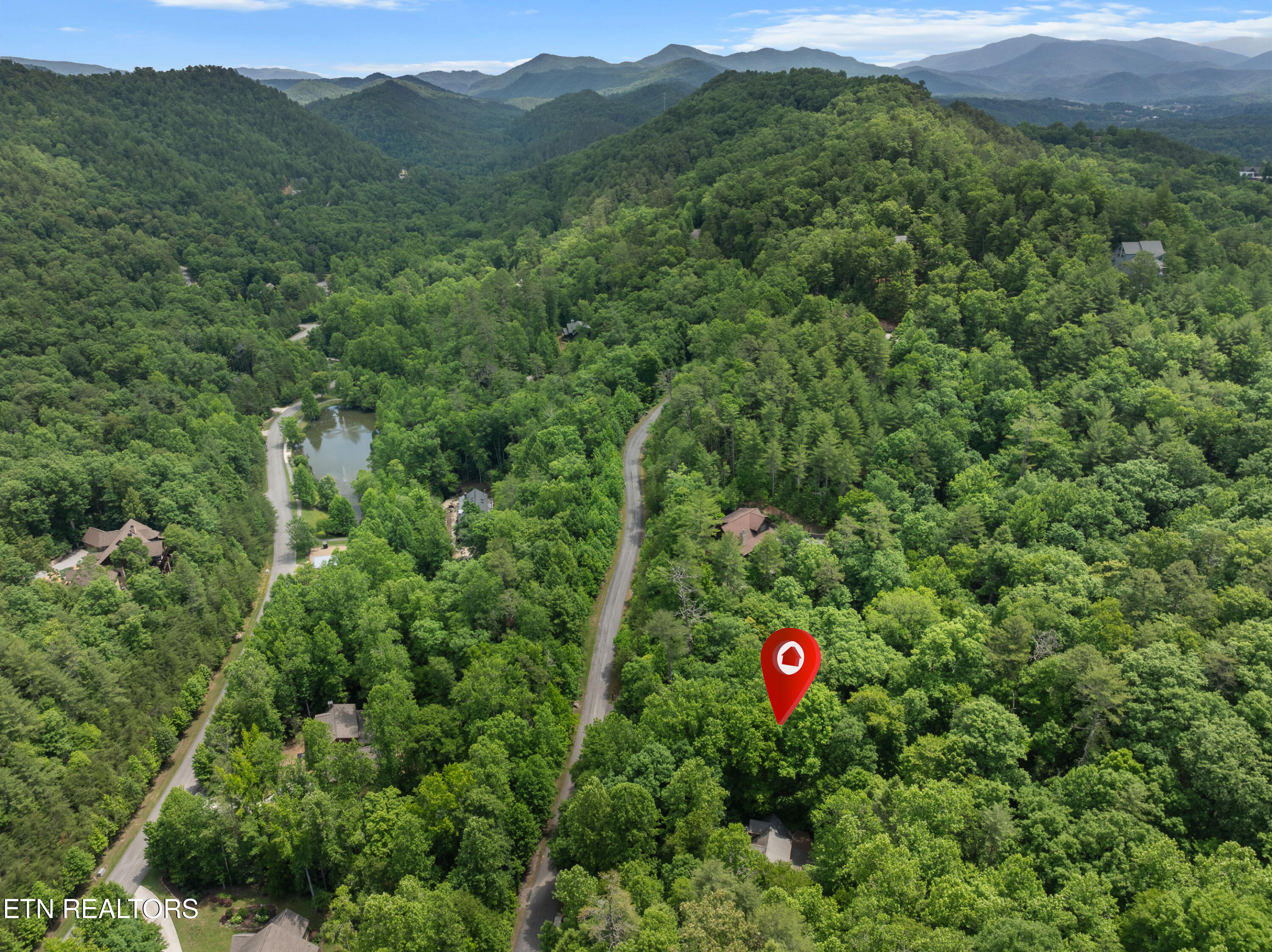 724 Tanasi Trail Townsend TN 37882