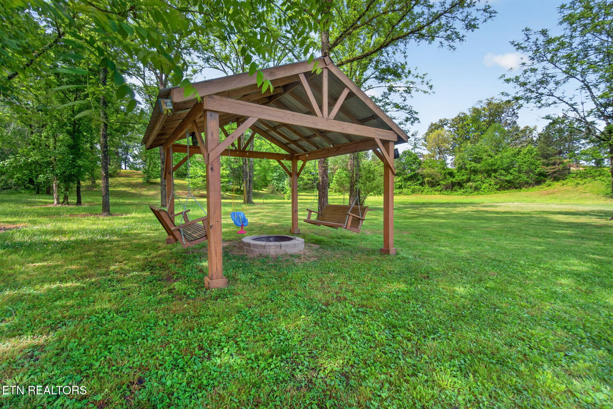 633 Victoria Lane Sparta TN 38583