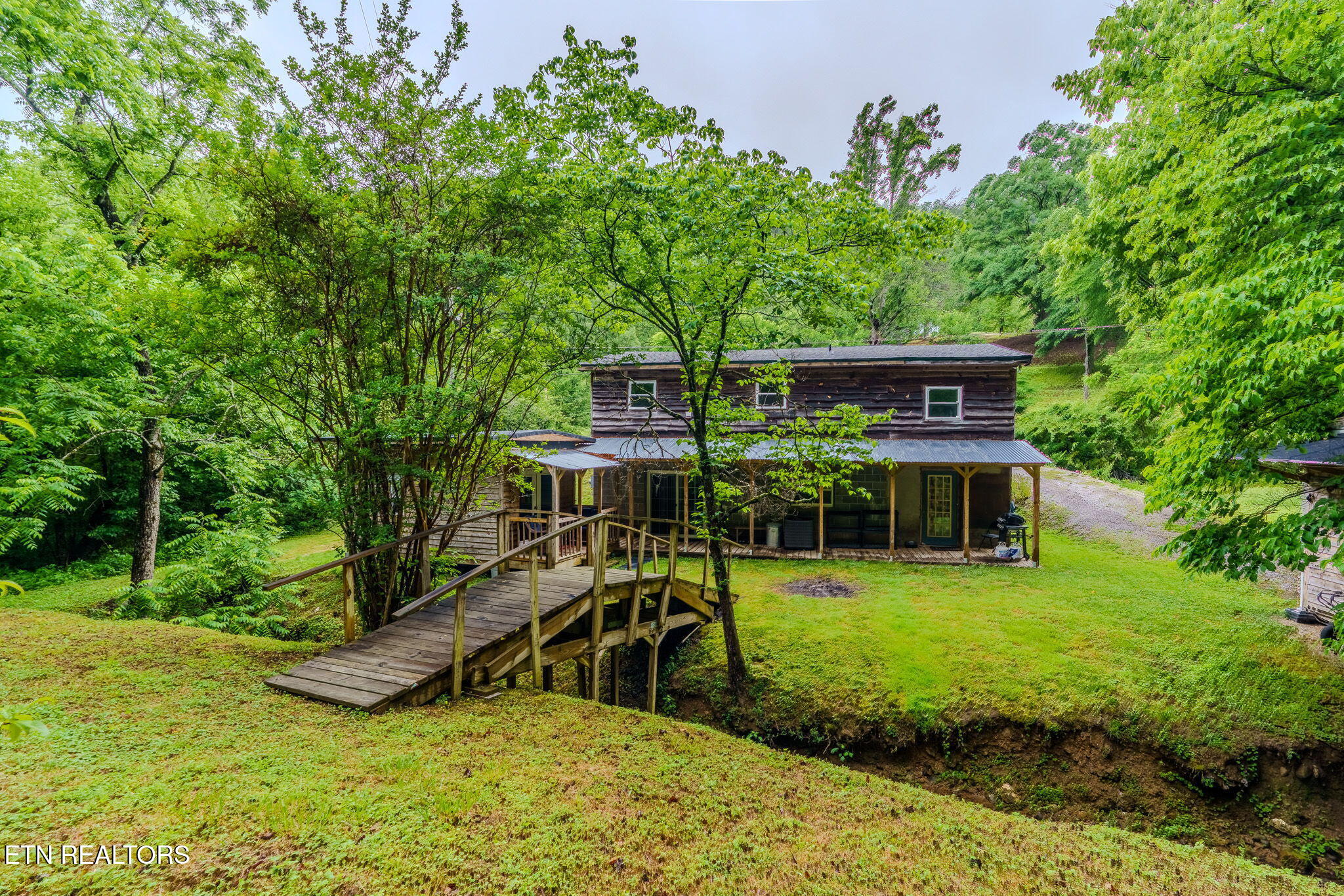 446 Lovers Lane Townsend TN 37882