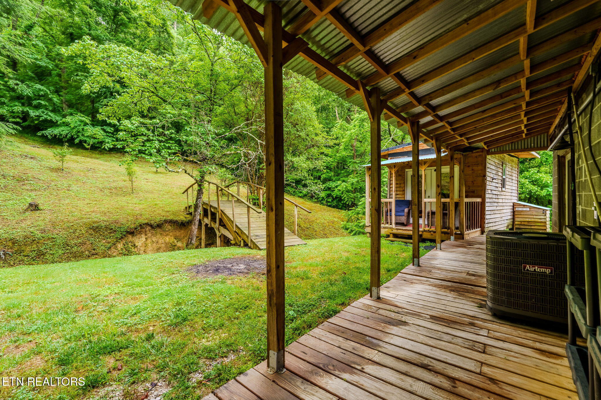 446 Lovers Lane Townsend TN 37882