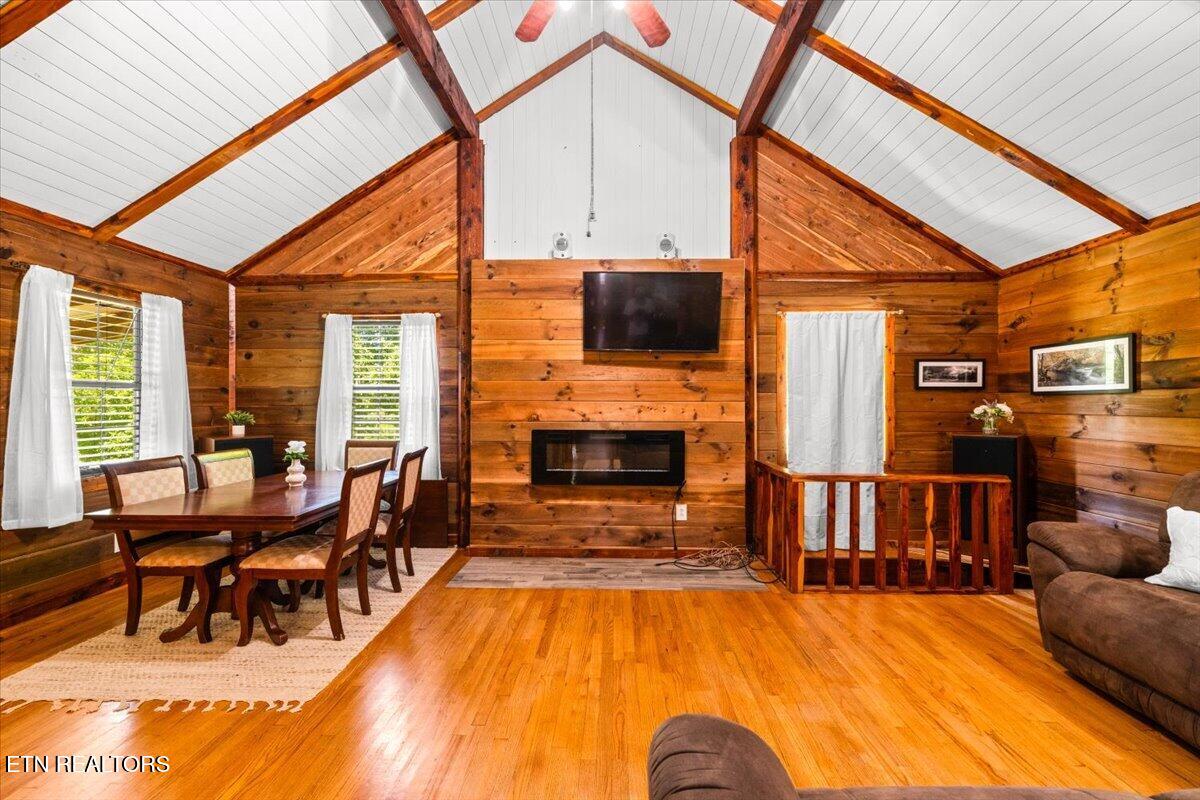 696 Young Road Lafollette TN 37766