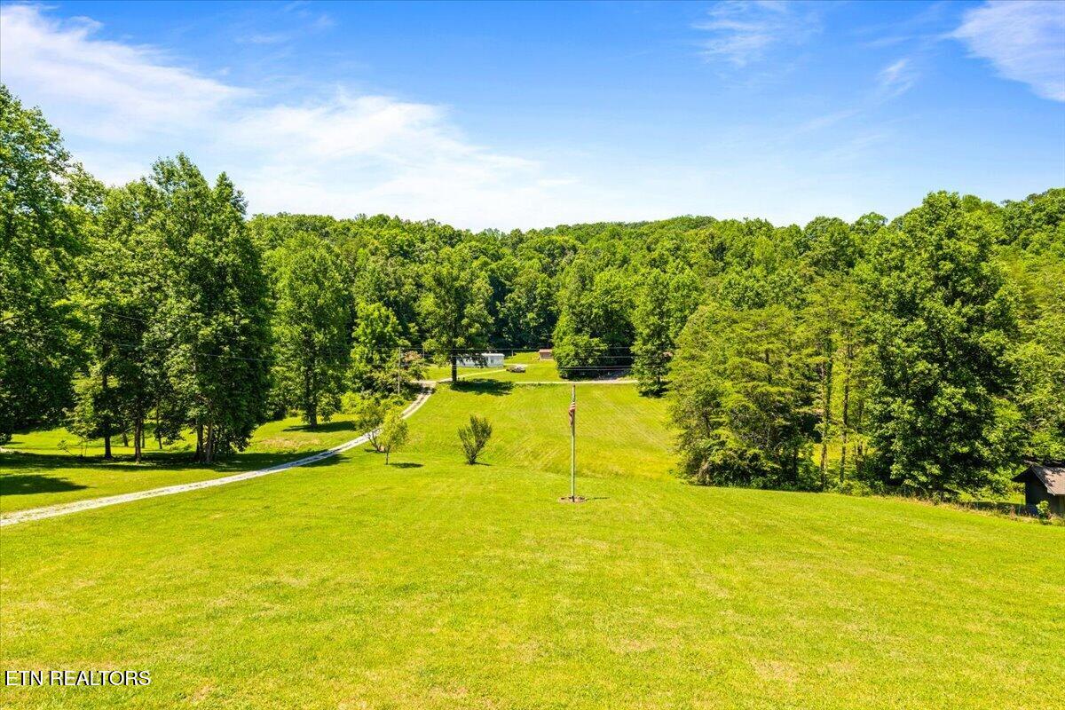 696 Young Road Lafollette TN 37766