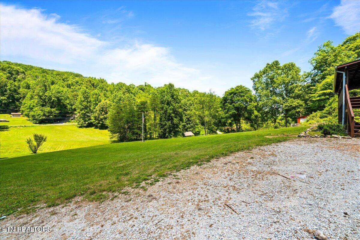 696 Young Road Lafollette TN 37766
