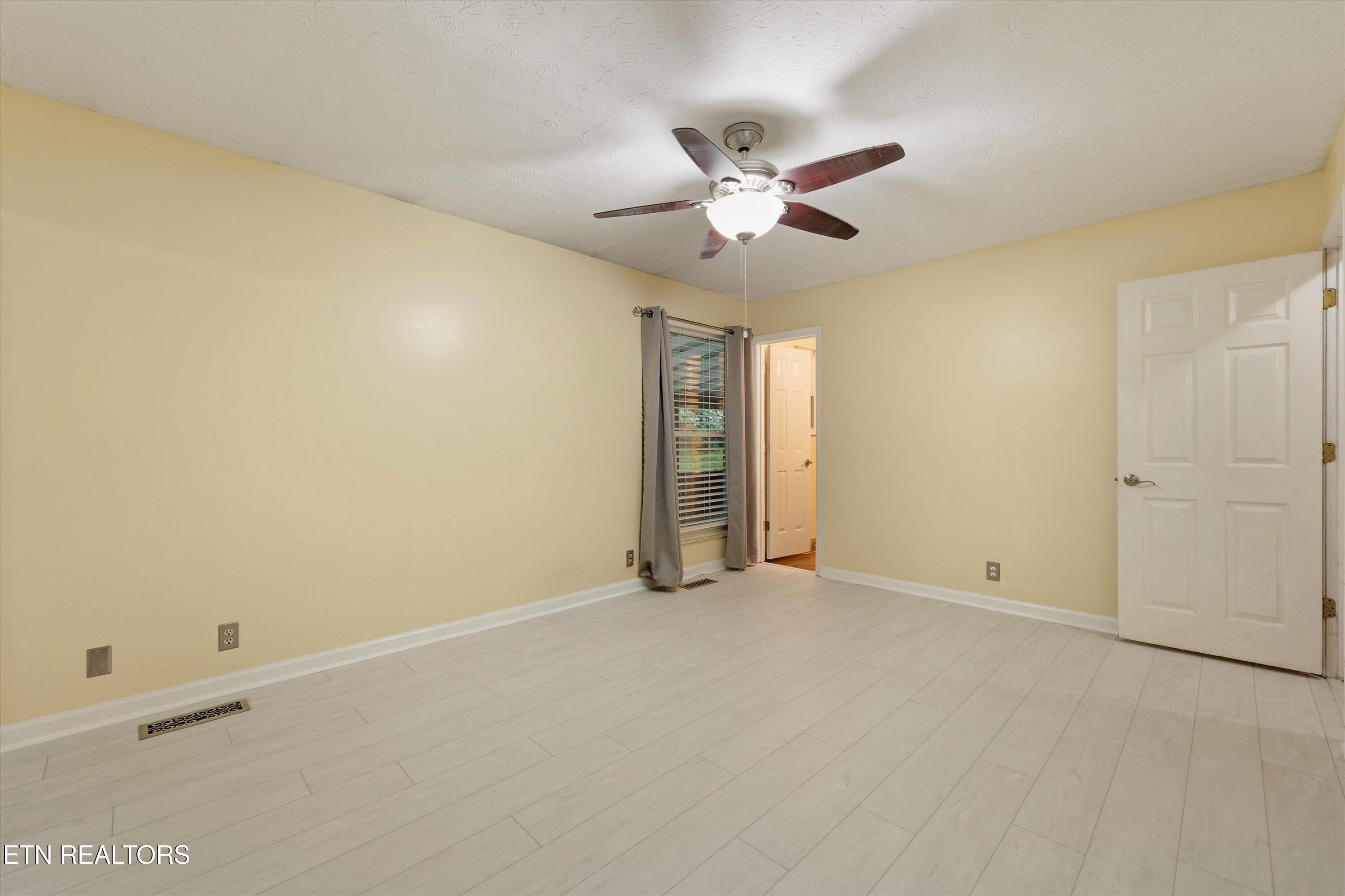 1117 Rain Tree Road Knoxville TN 37923