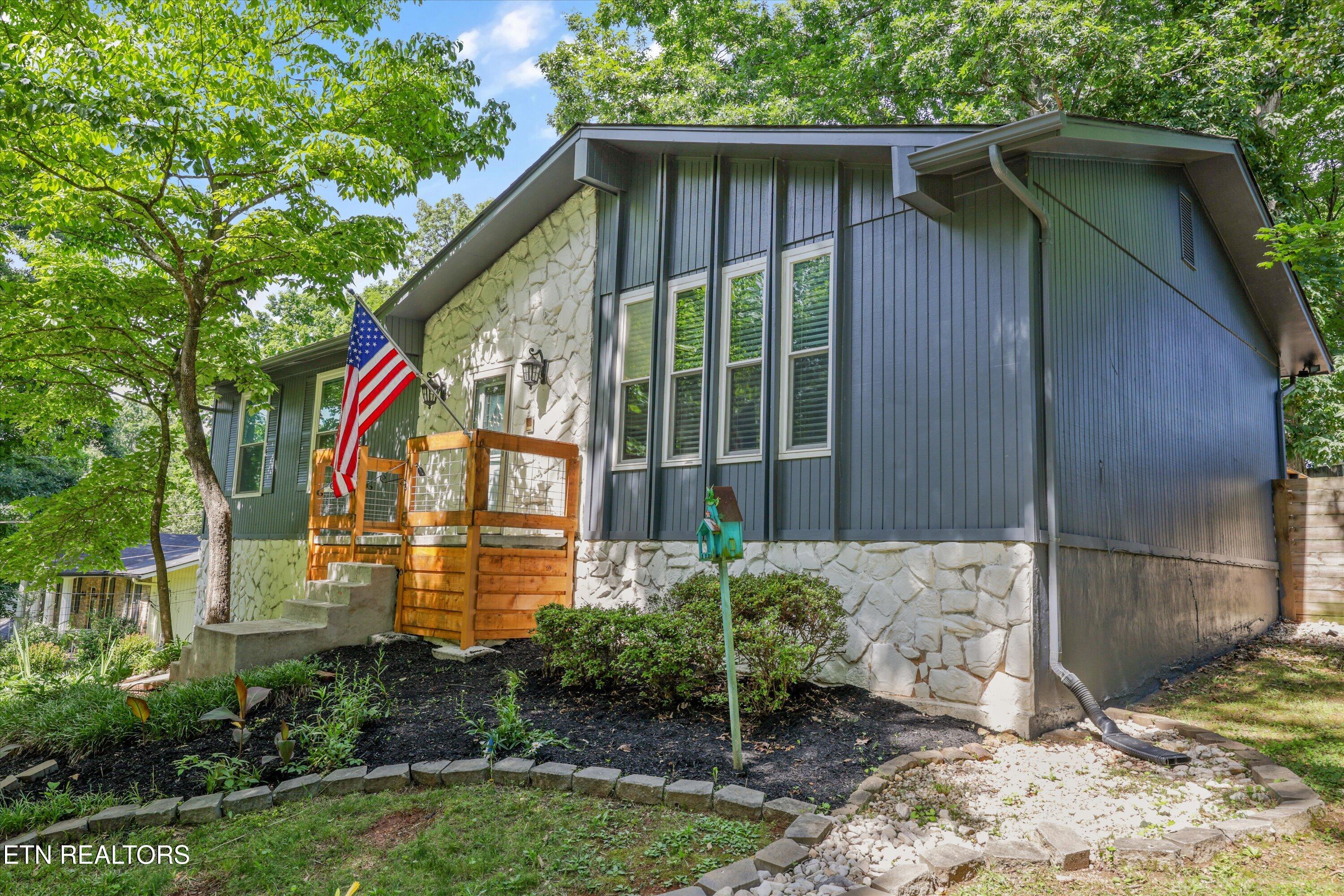 1117 Rain Tree Road Knoxville TN 37923