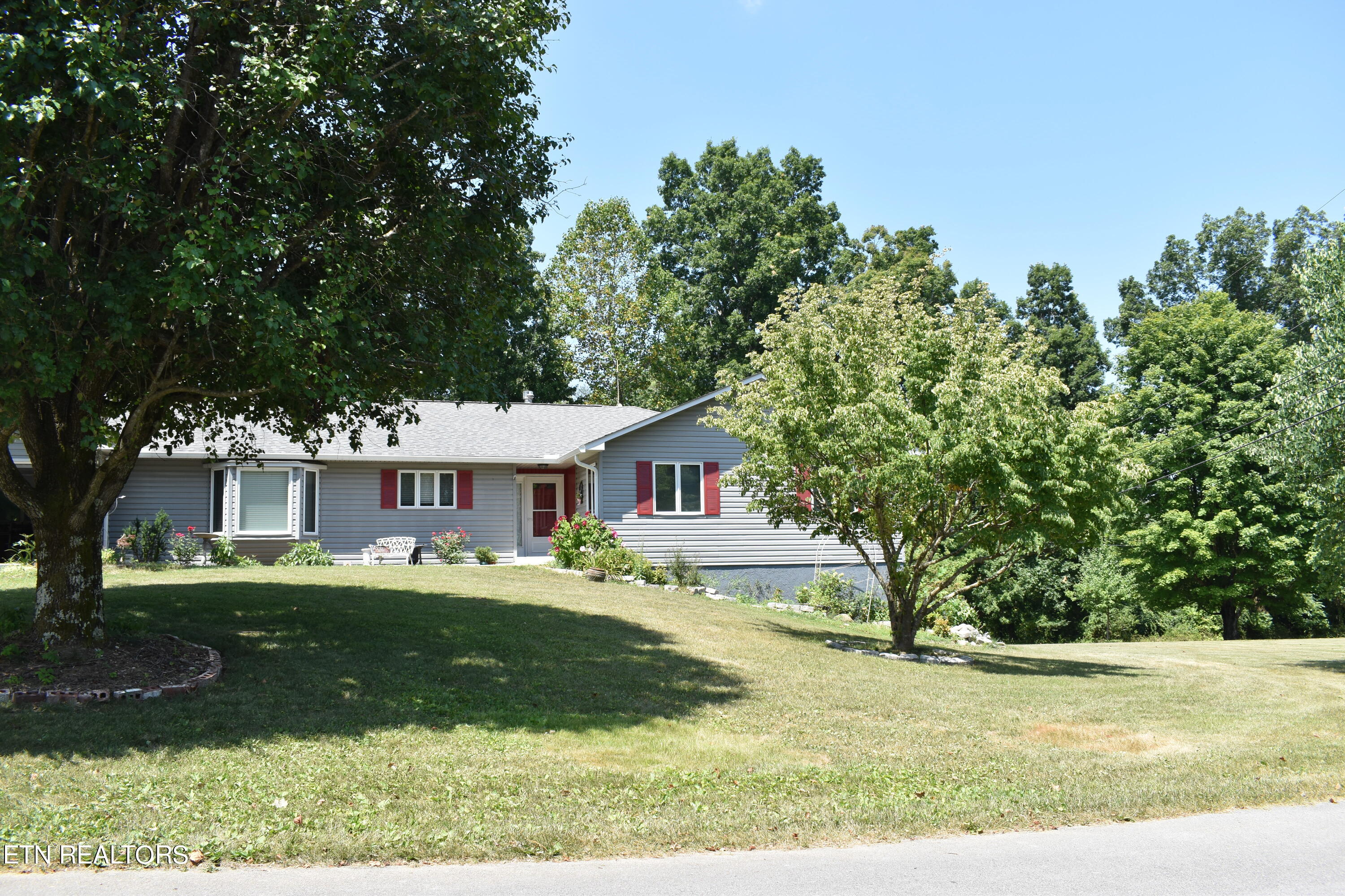 530 Meadows Road Sparta TN 38583