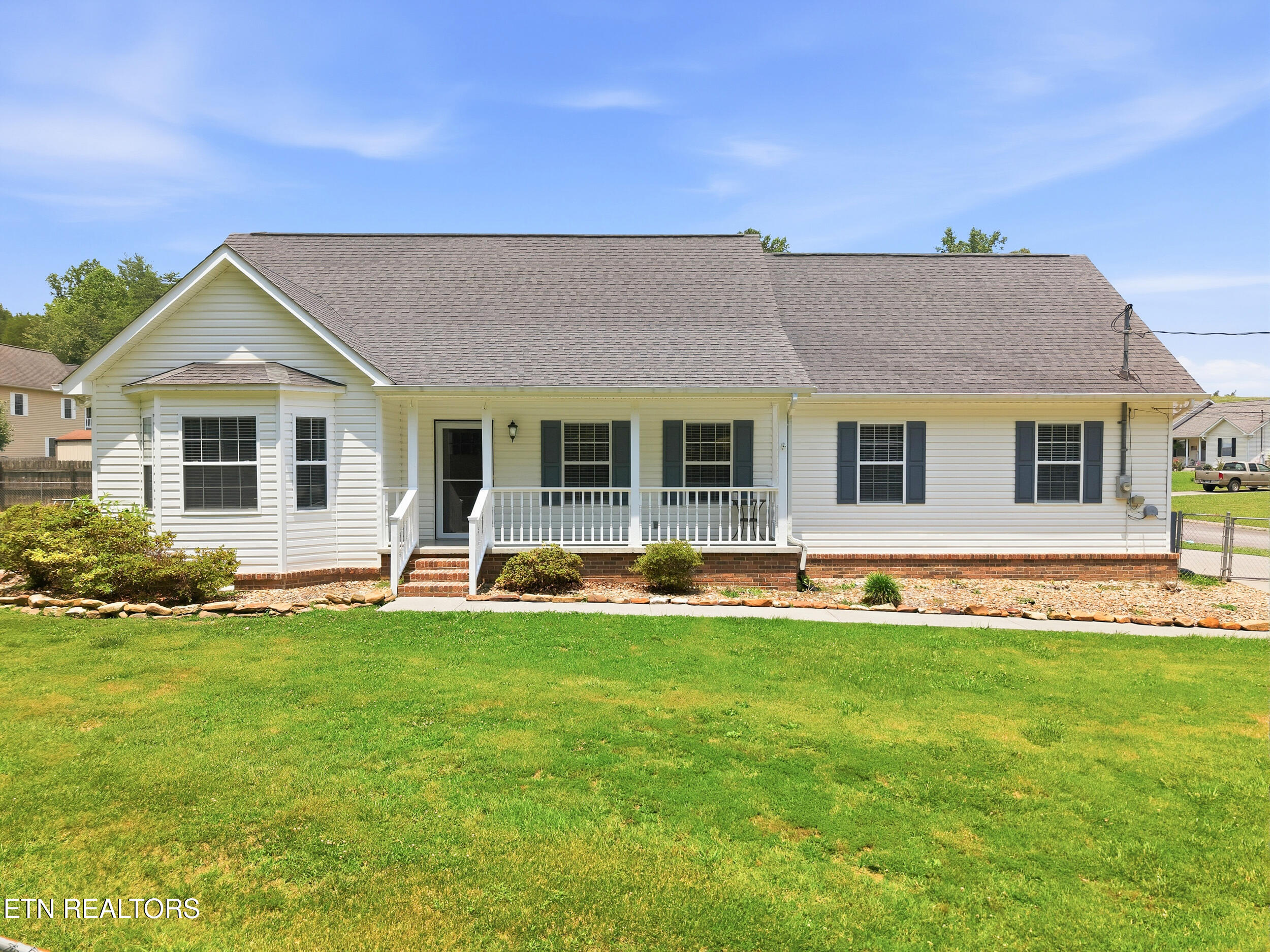 105 Aspen Lane Oliver Springs TN 37840