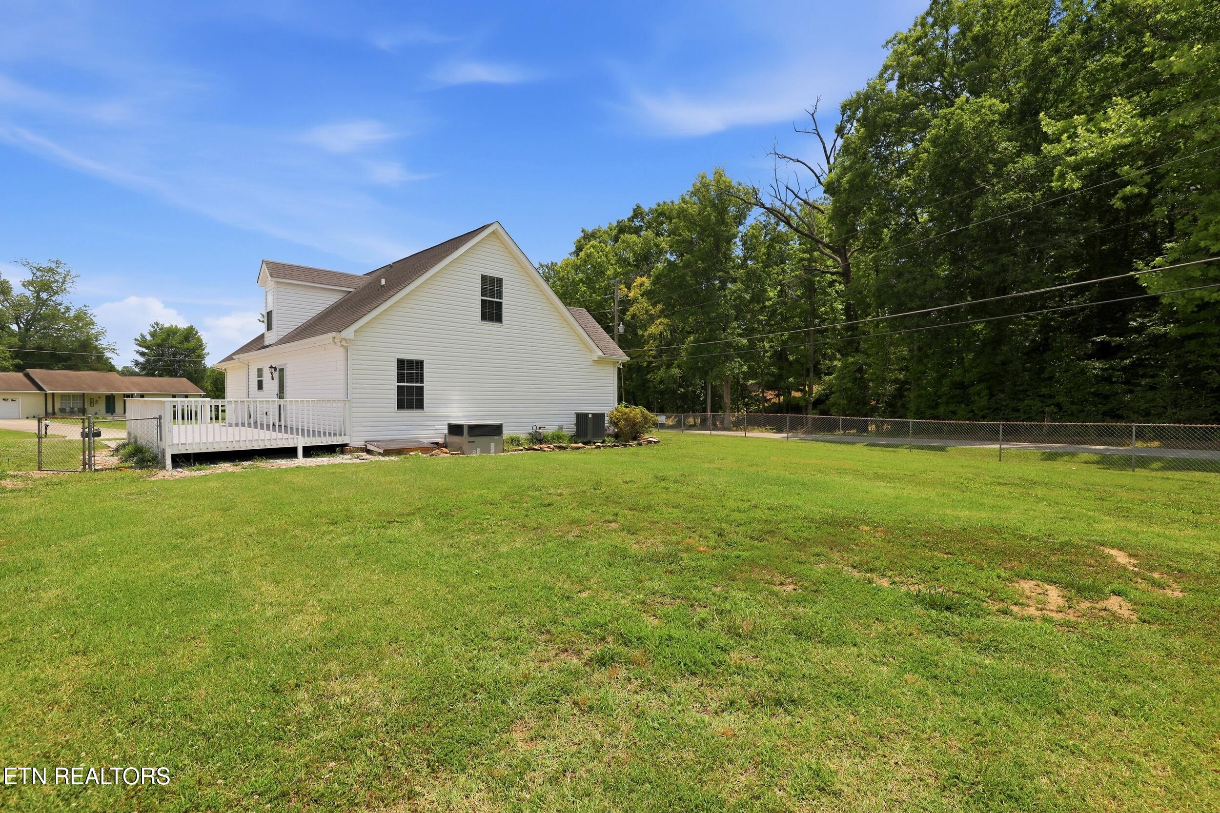 105 Aspen Lane Oliver Springs TN 37840