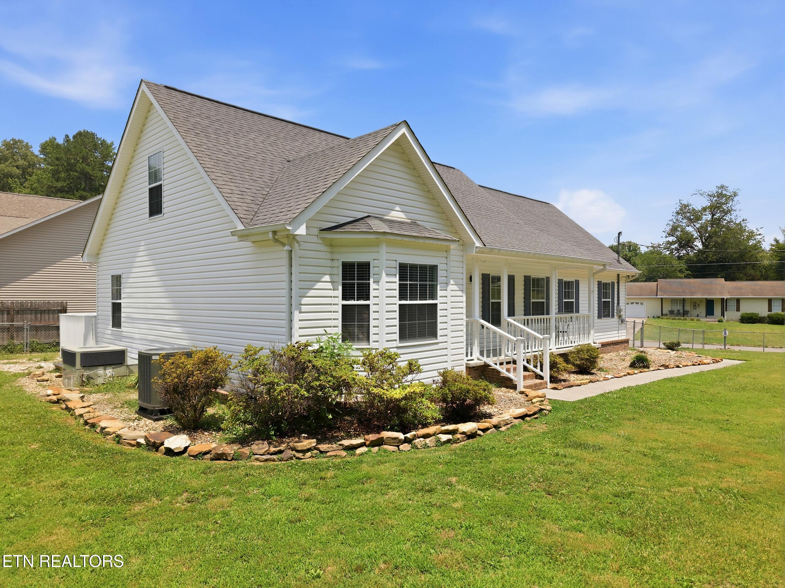 105 Aspen Lane Oliver Springs TN 37840