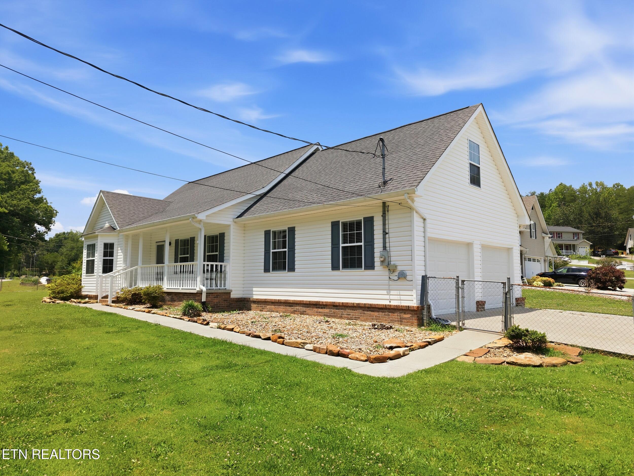 105 Aspen Lane Oliver Springs TN 37840