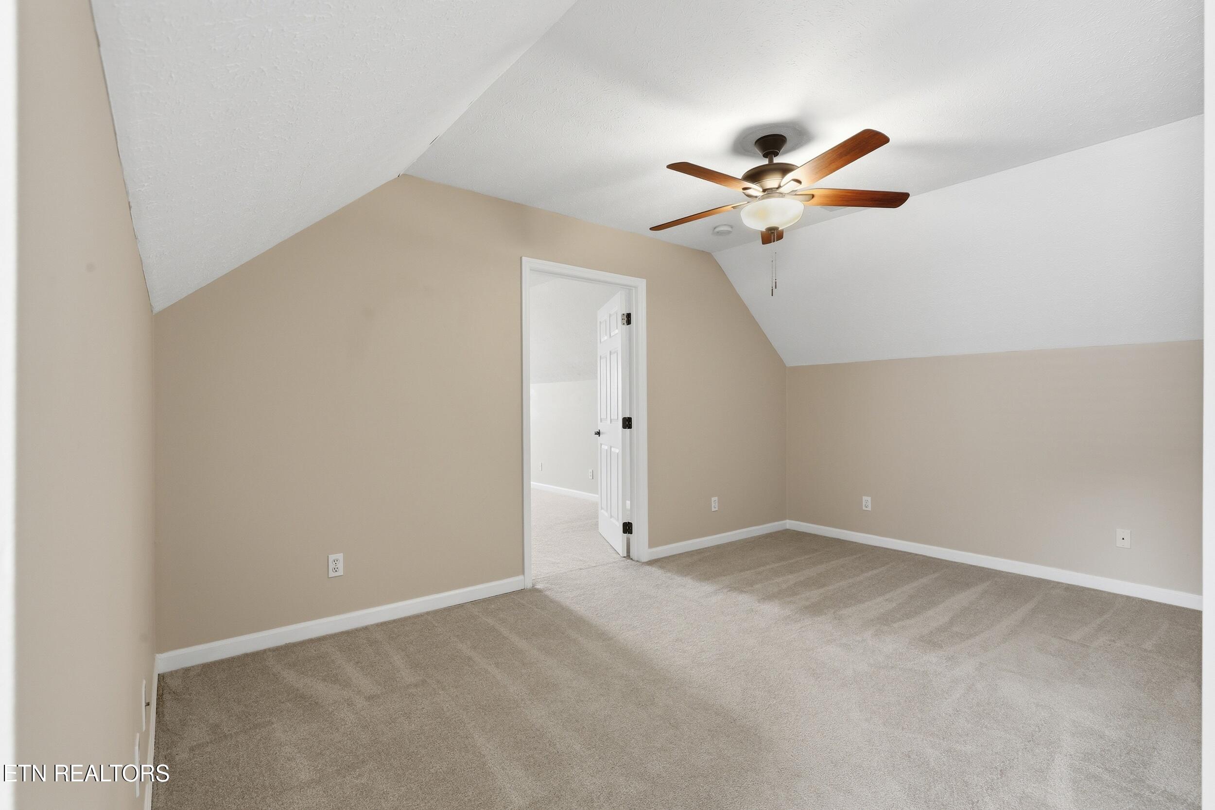 105 Aspen Lane Oliver Springs TN 37840