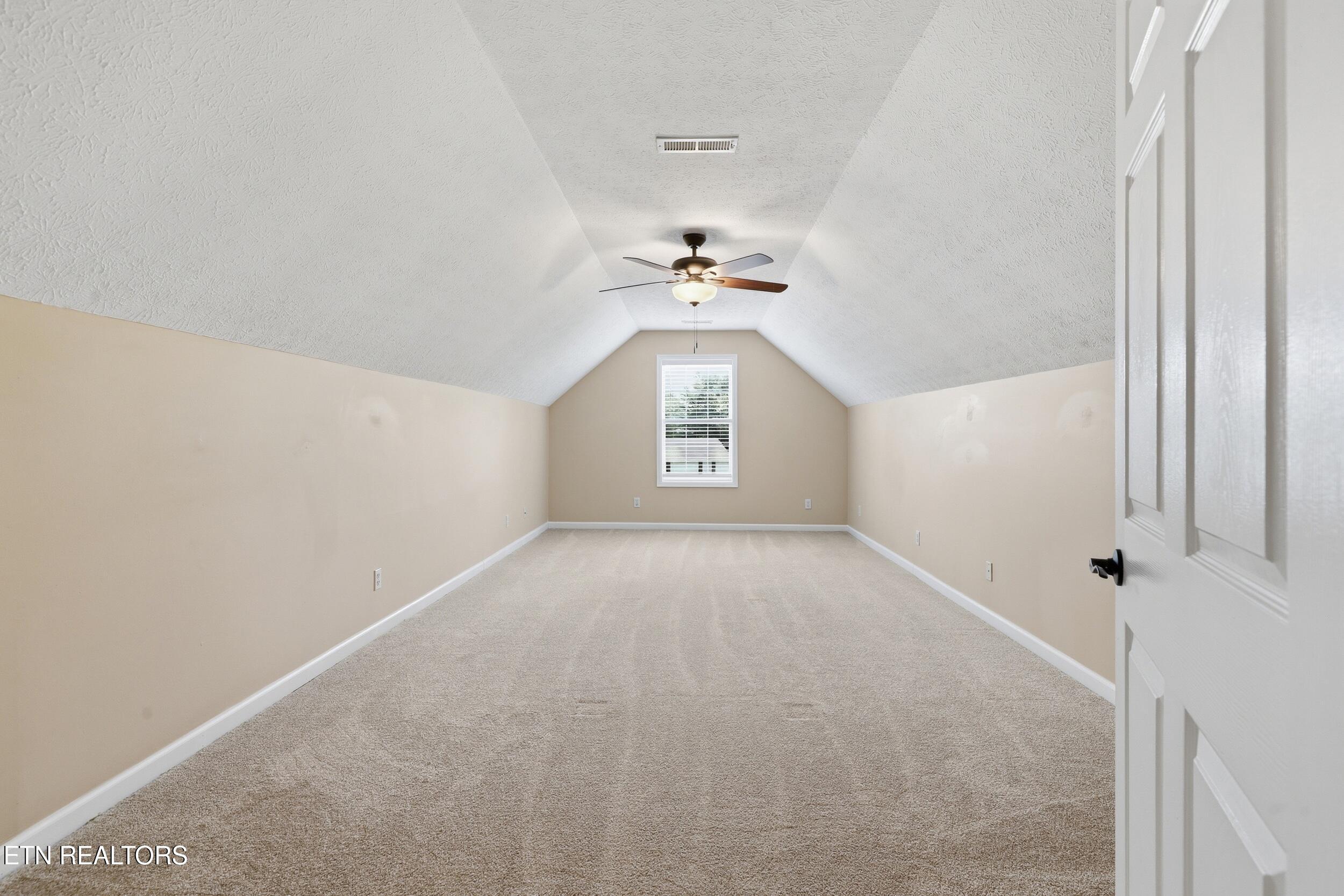 105 Aspen Lane Oliver Springs TN 37840
