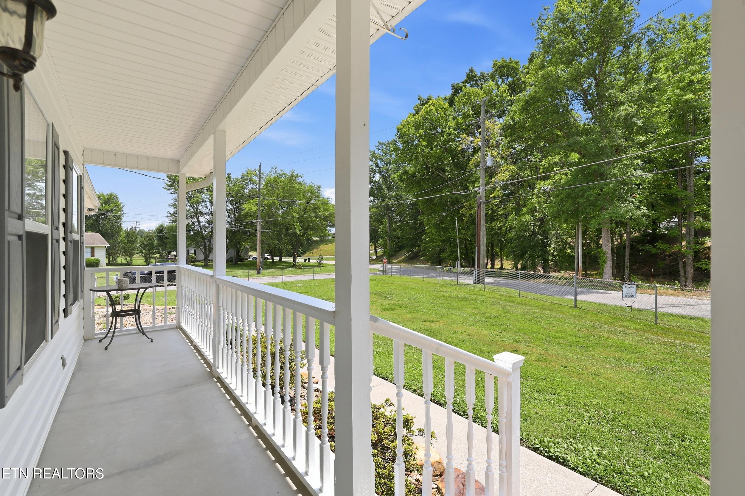 105 Aspen Lane Oliver Springs TN 37840