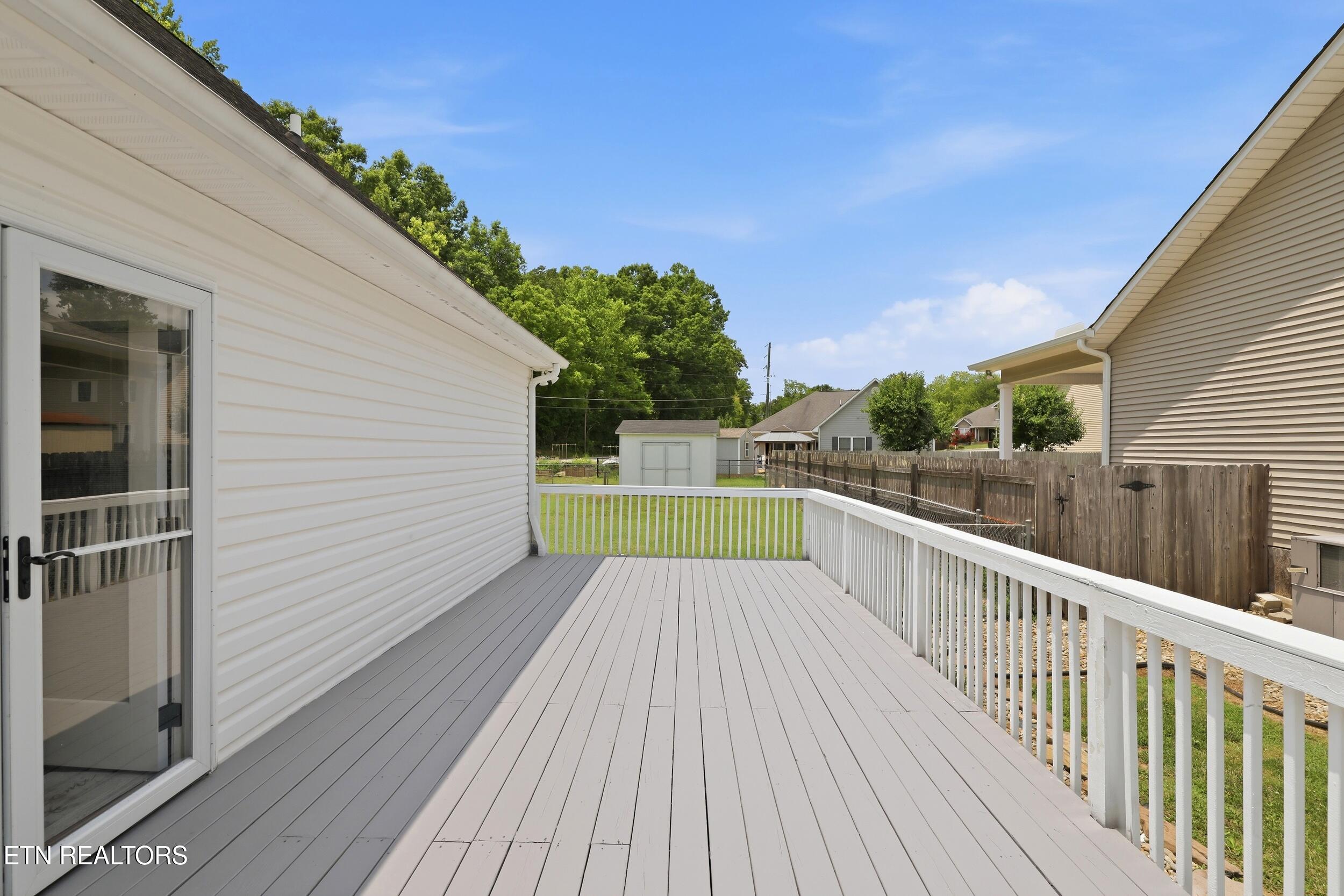 105 Aspen Lane Oliver Springs TN 37840