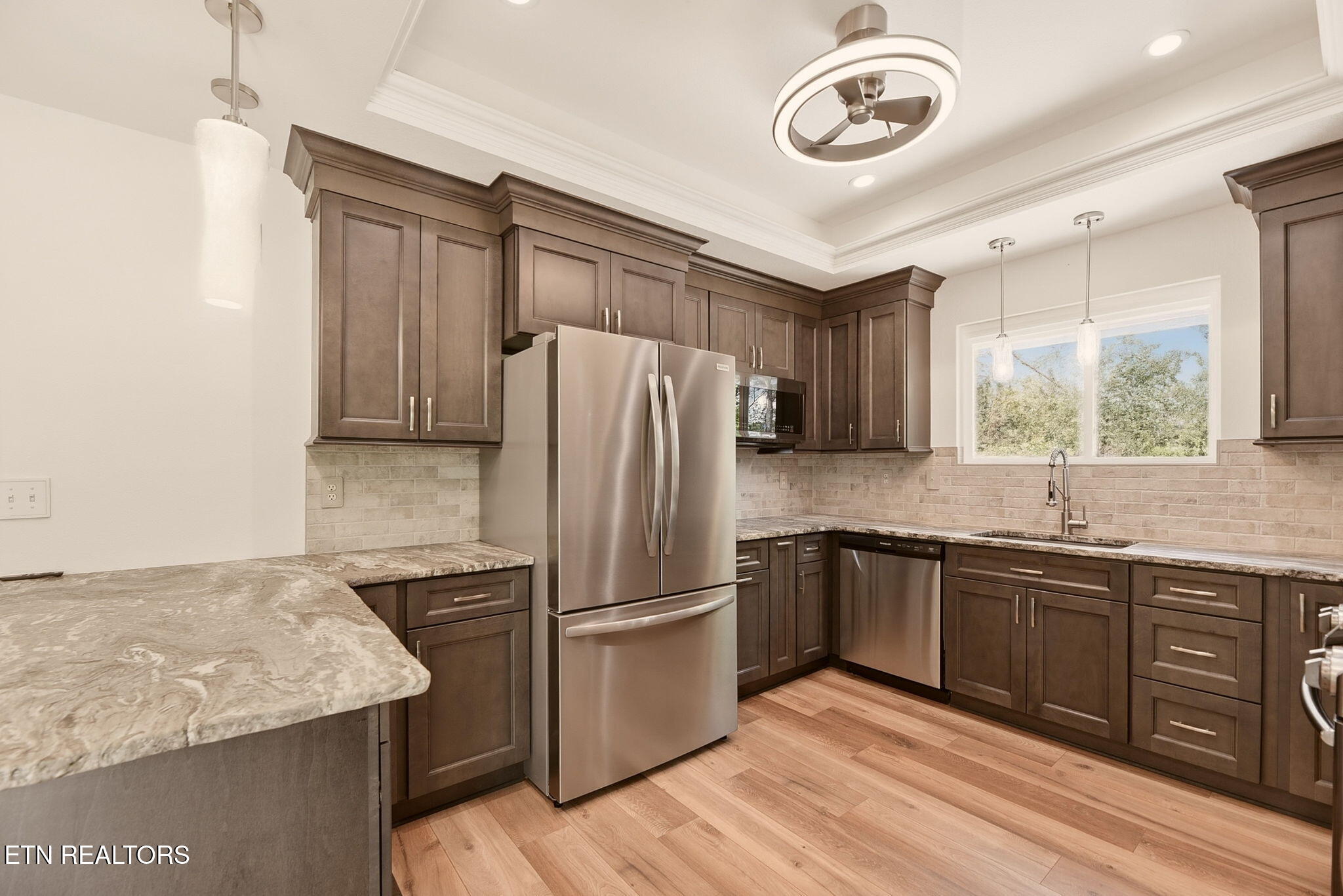 256 Mountain View Estates Caryville TN 37714