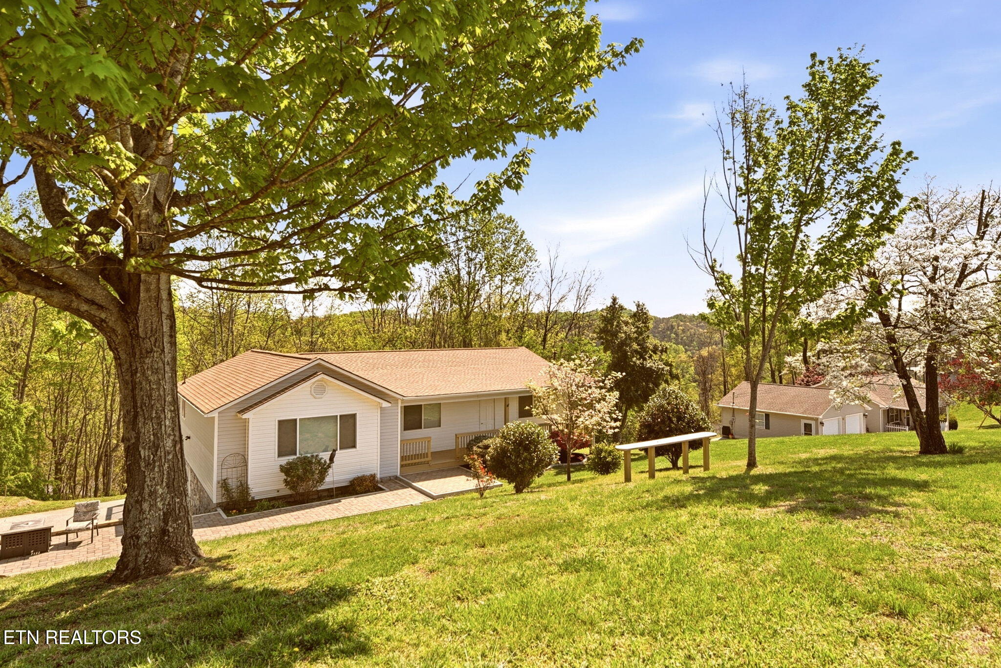 256 Mountain View Estates Caryville TN 37714