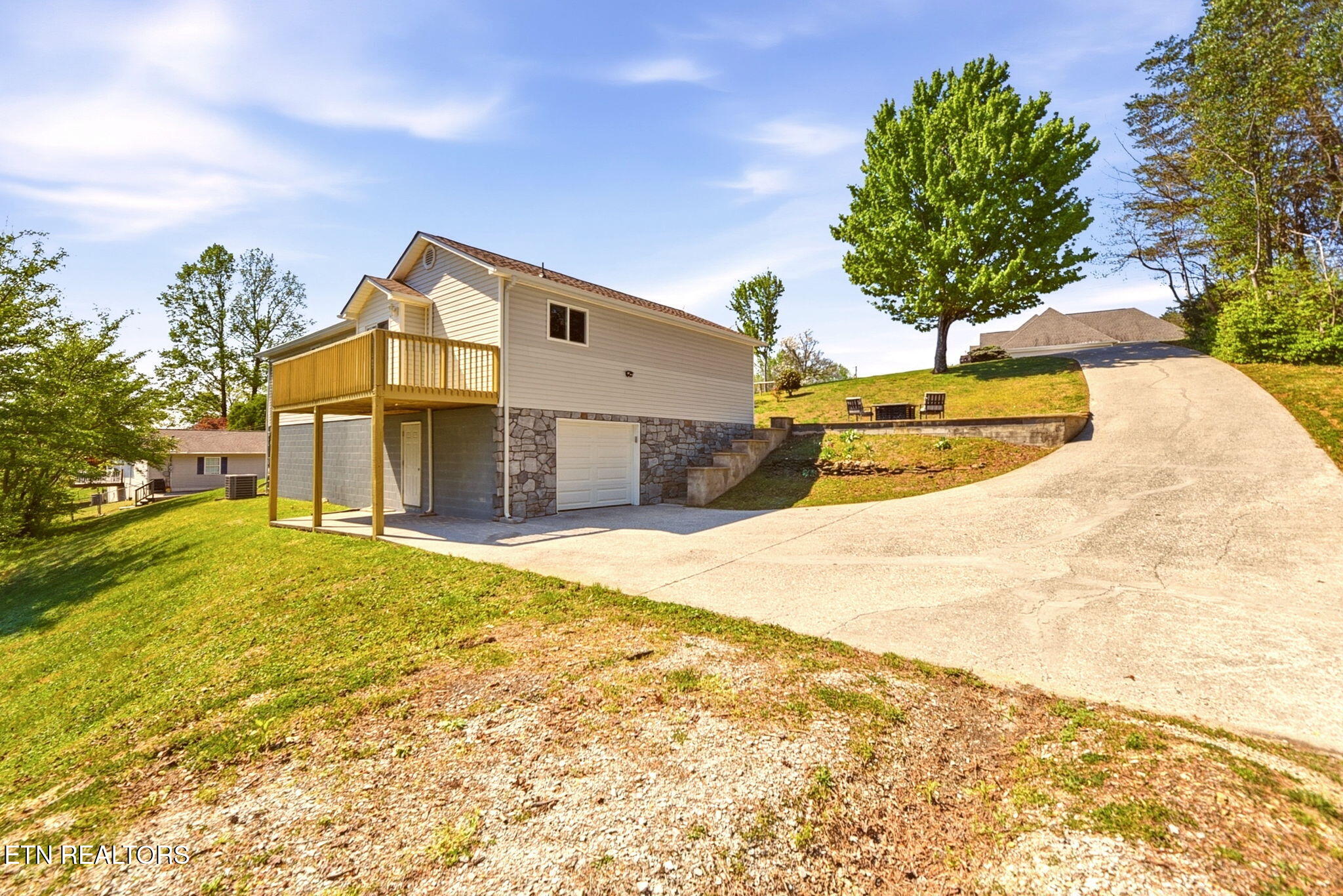 256 Mountain View Estates Caryville TN 37714