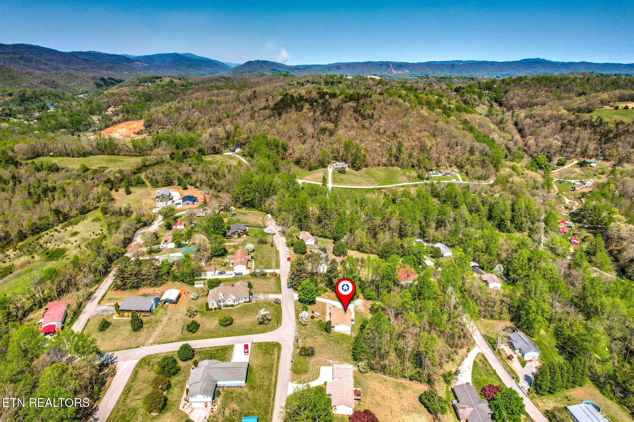 256 Mountain View Estates Caryville TN 37714