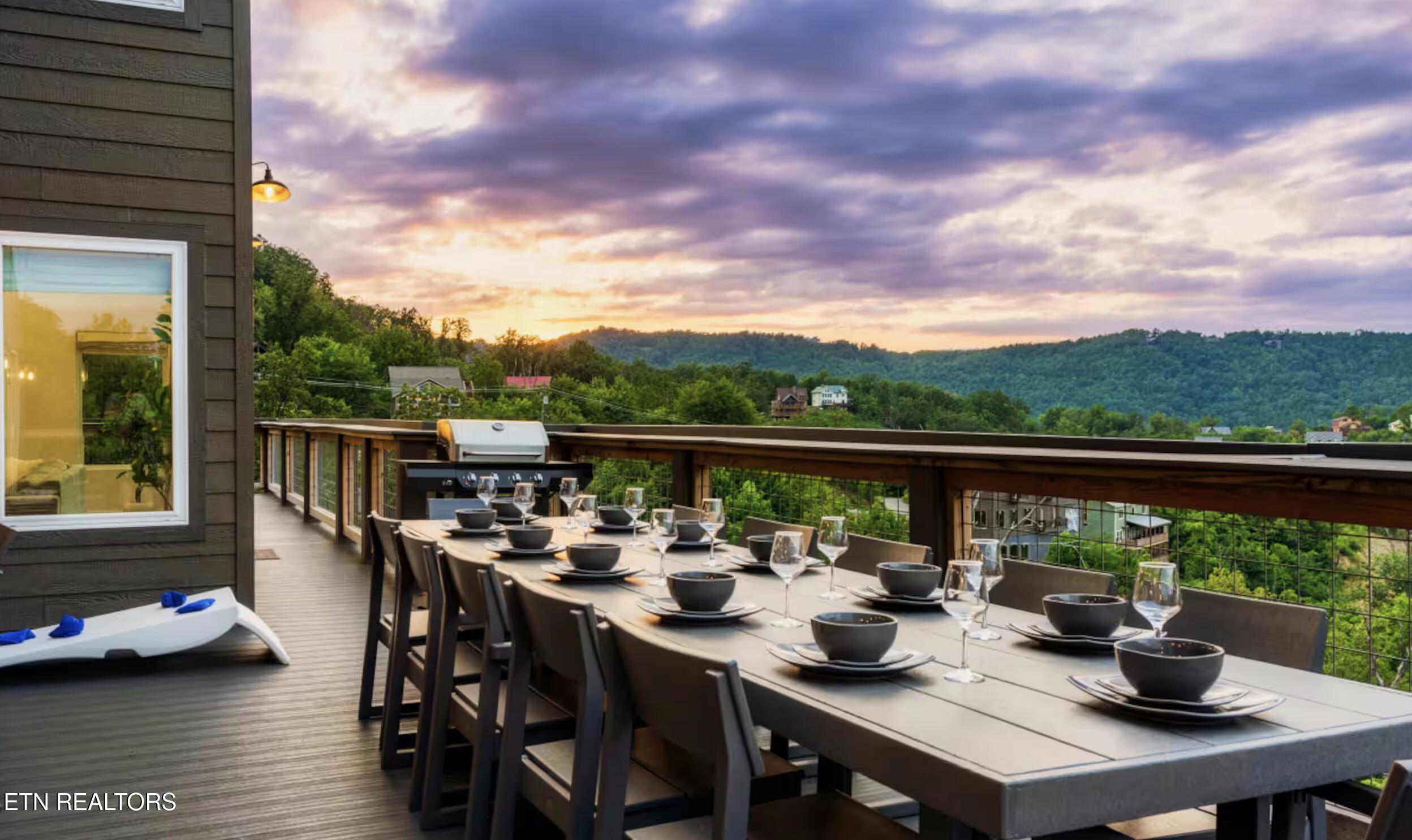 720 Short Ridge Court Gatlinburg TN 37738