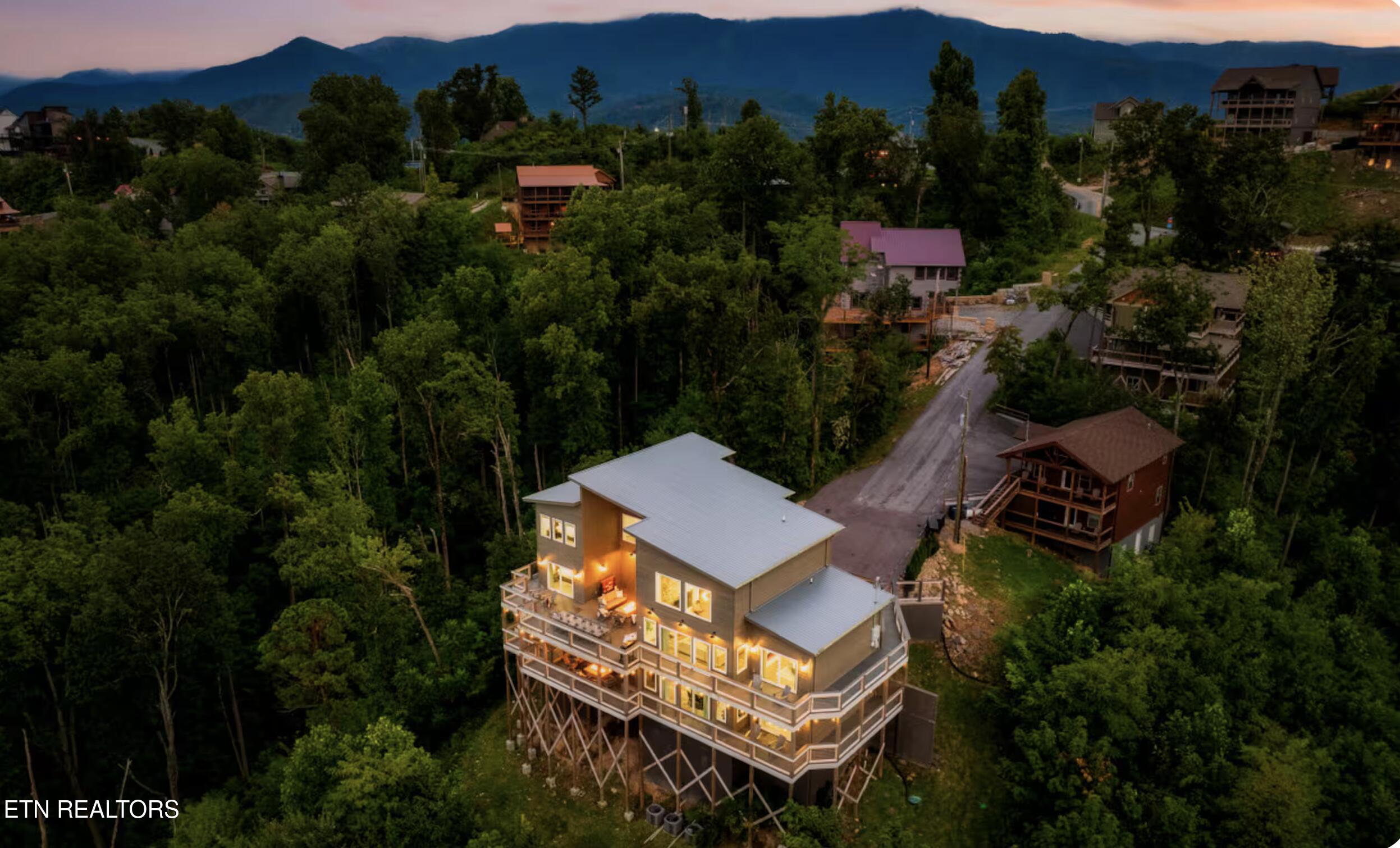 720 Short Ridge Court Gatlinburg TN 37738