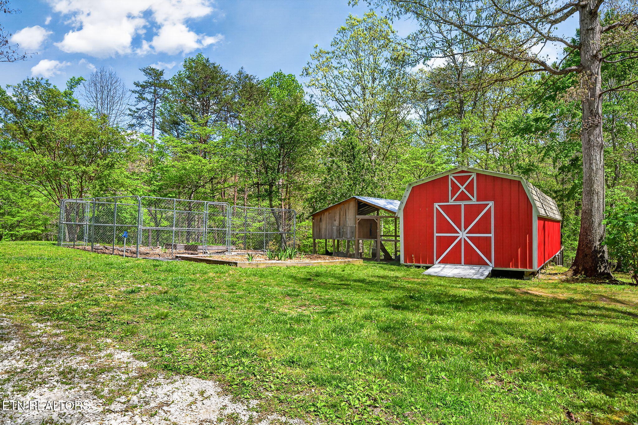 44 Triple R Lane Crossville TN 38571