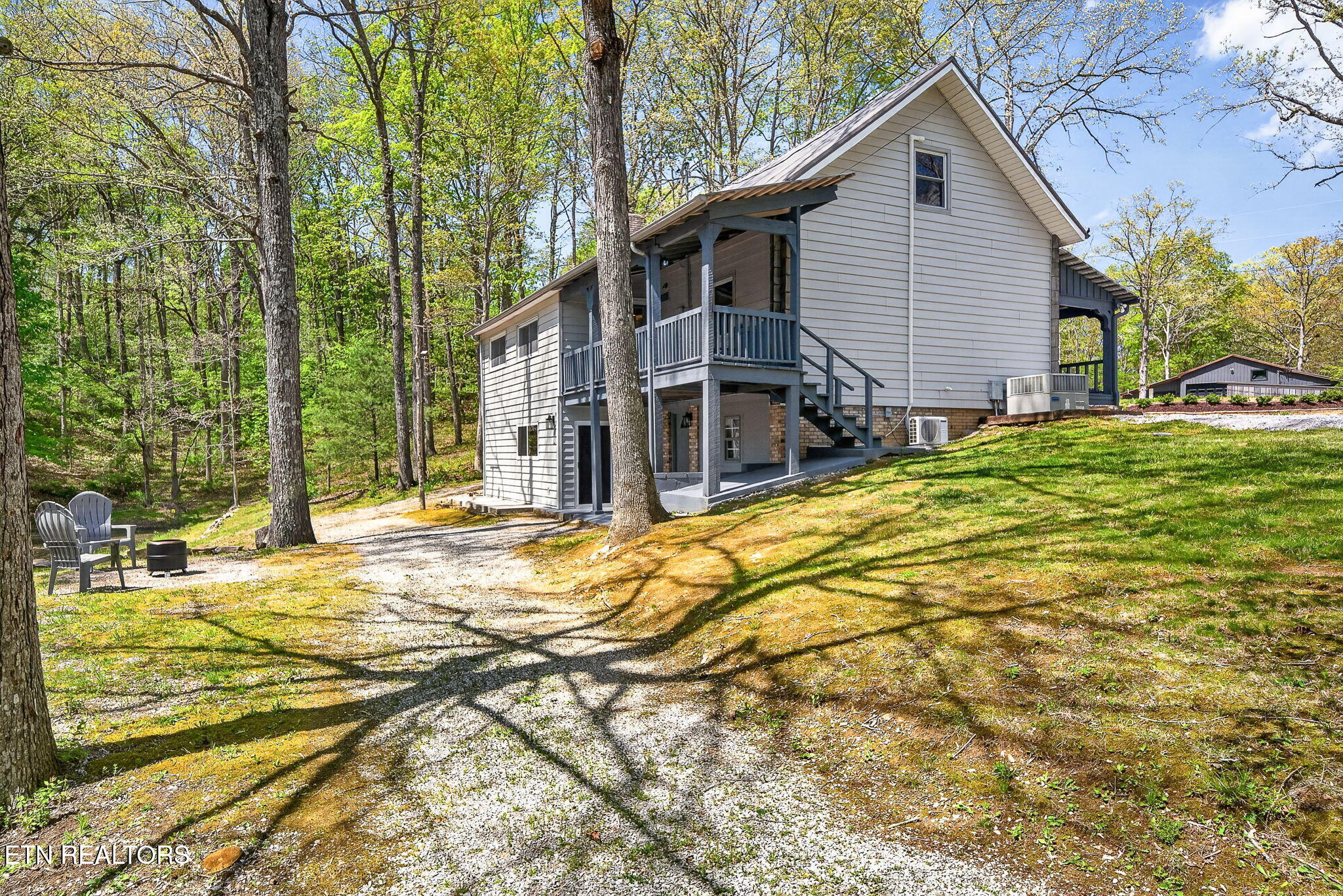 44 Triple R Lane Crossville TN 38571